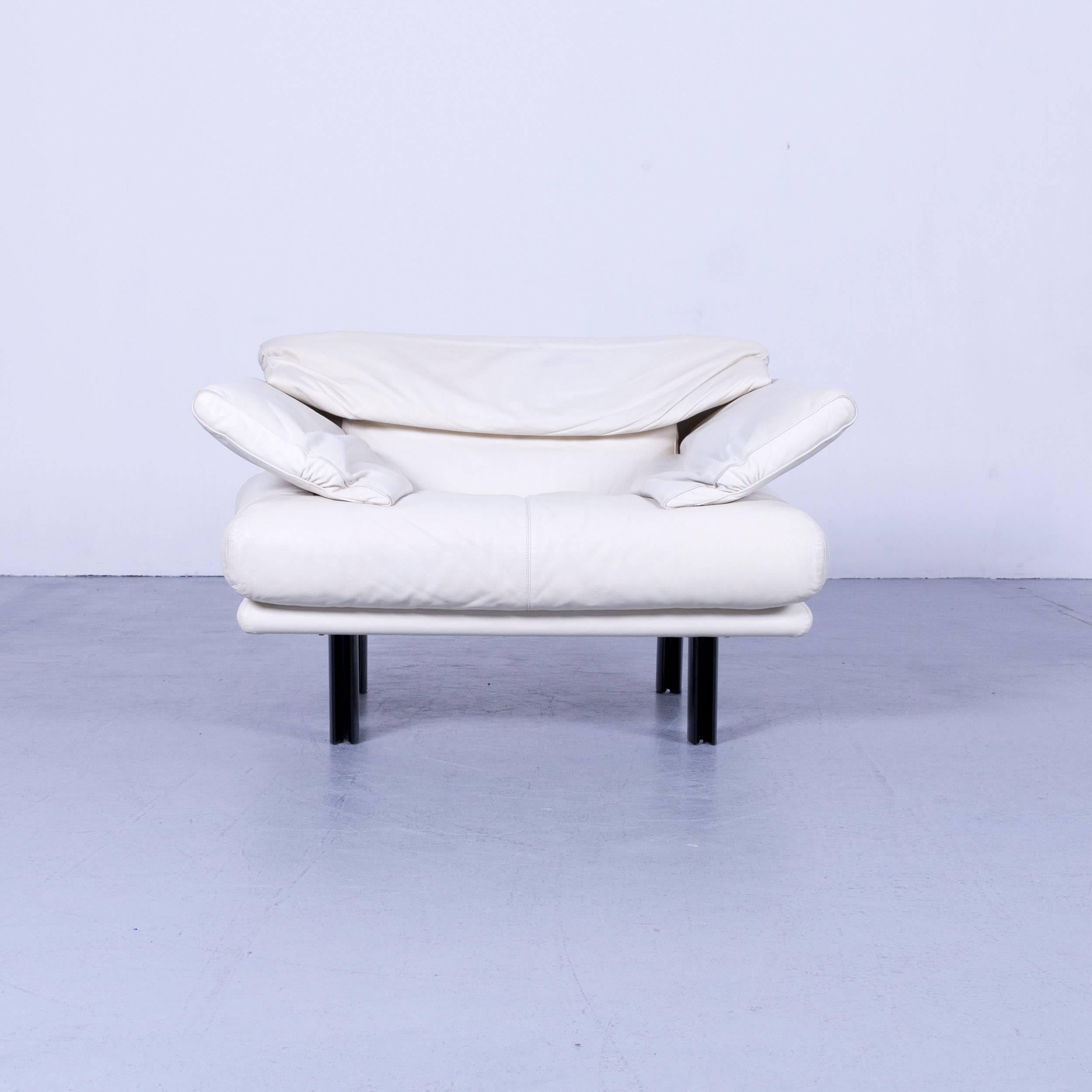 Italian B&B Italia Alanda Designer Armchair Leather Off-White One-Seat Modern