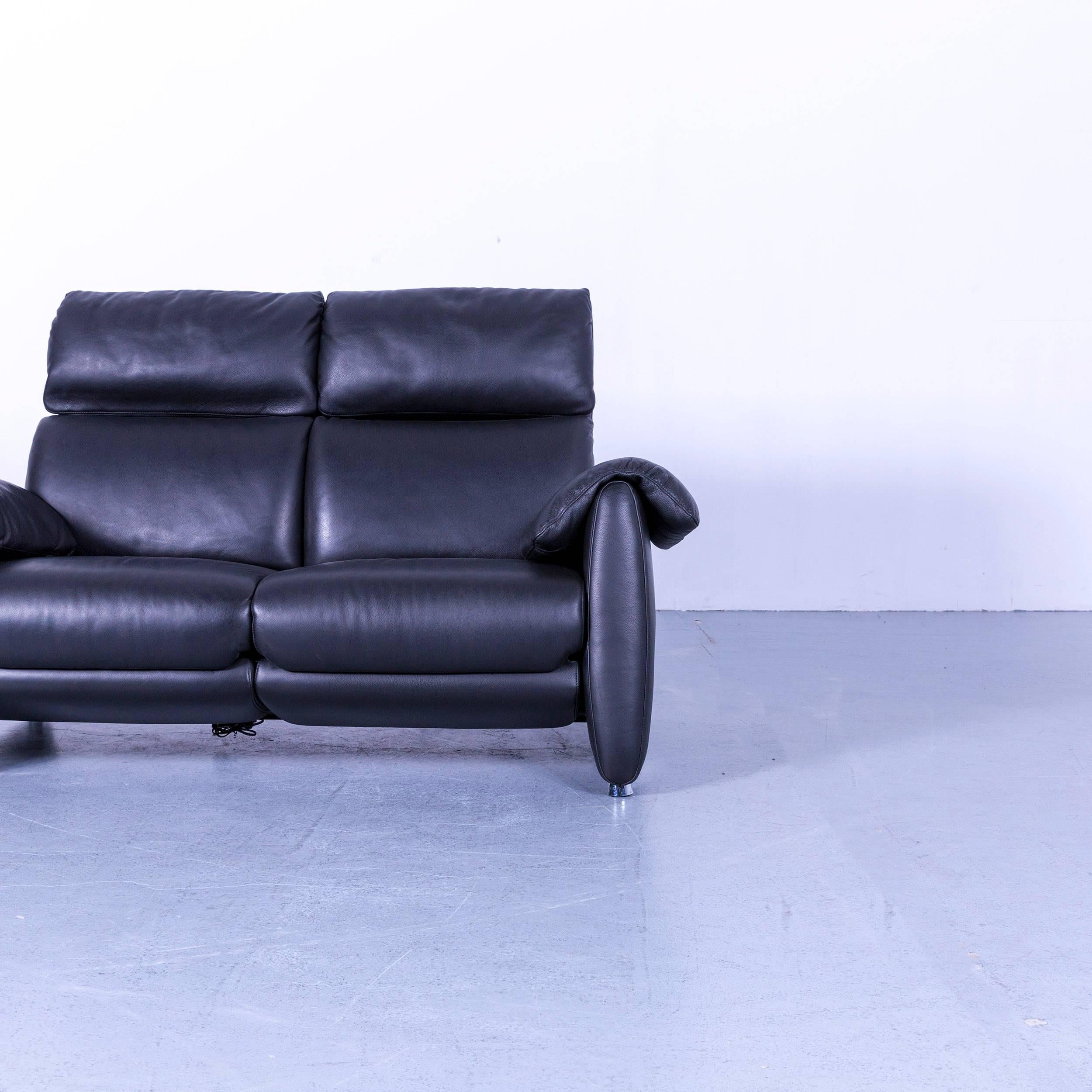 Designer Sofa, Black Leather Two-Seat Couch, Modern Electric Recliner In Excellent Condition In Cologne, DE