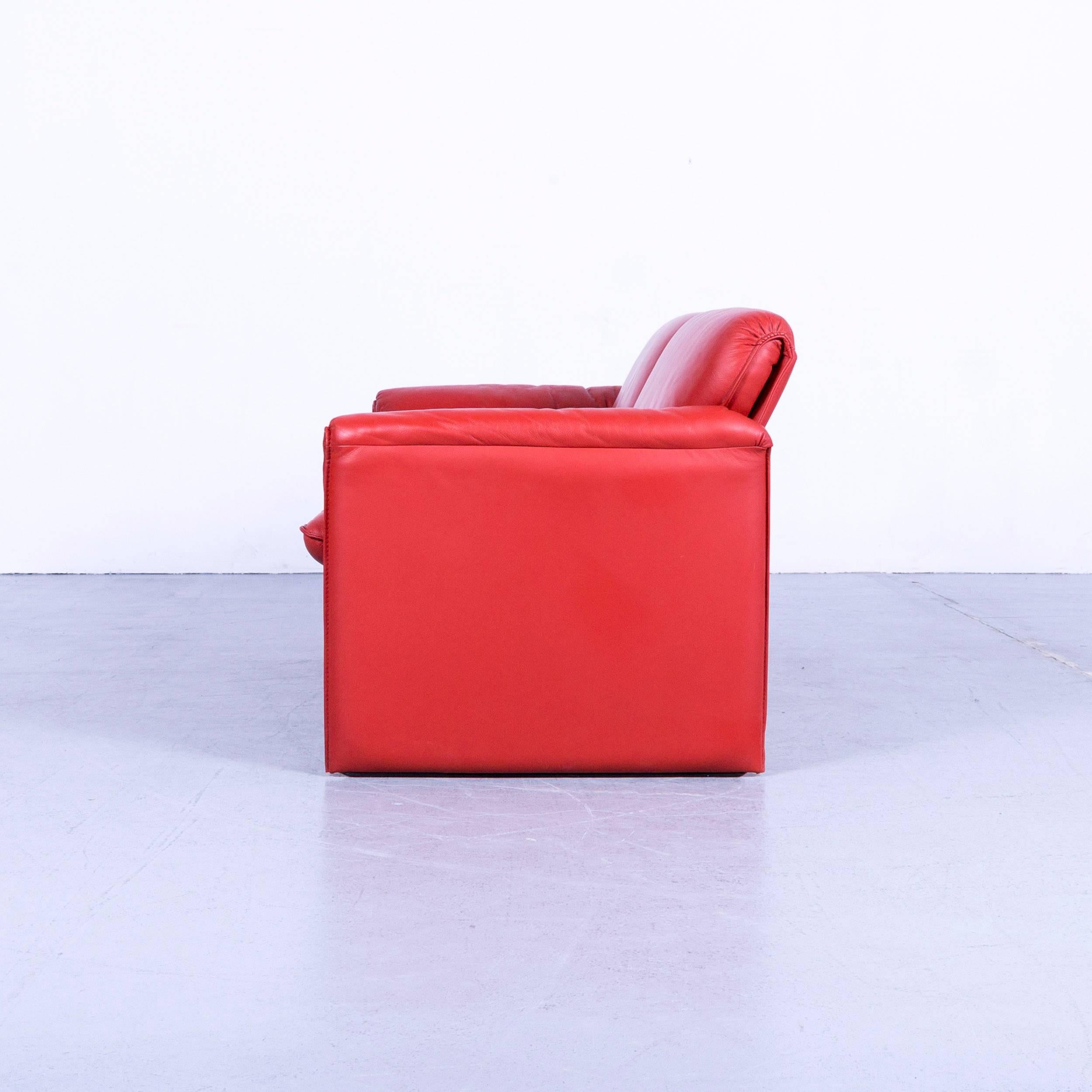 Leolux Bora Designer Sofa Leather Orange Red Two-Seat Couch Modern For Sale 4
