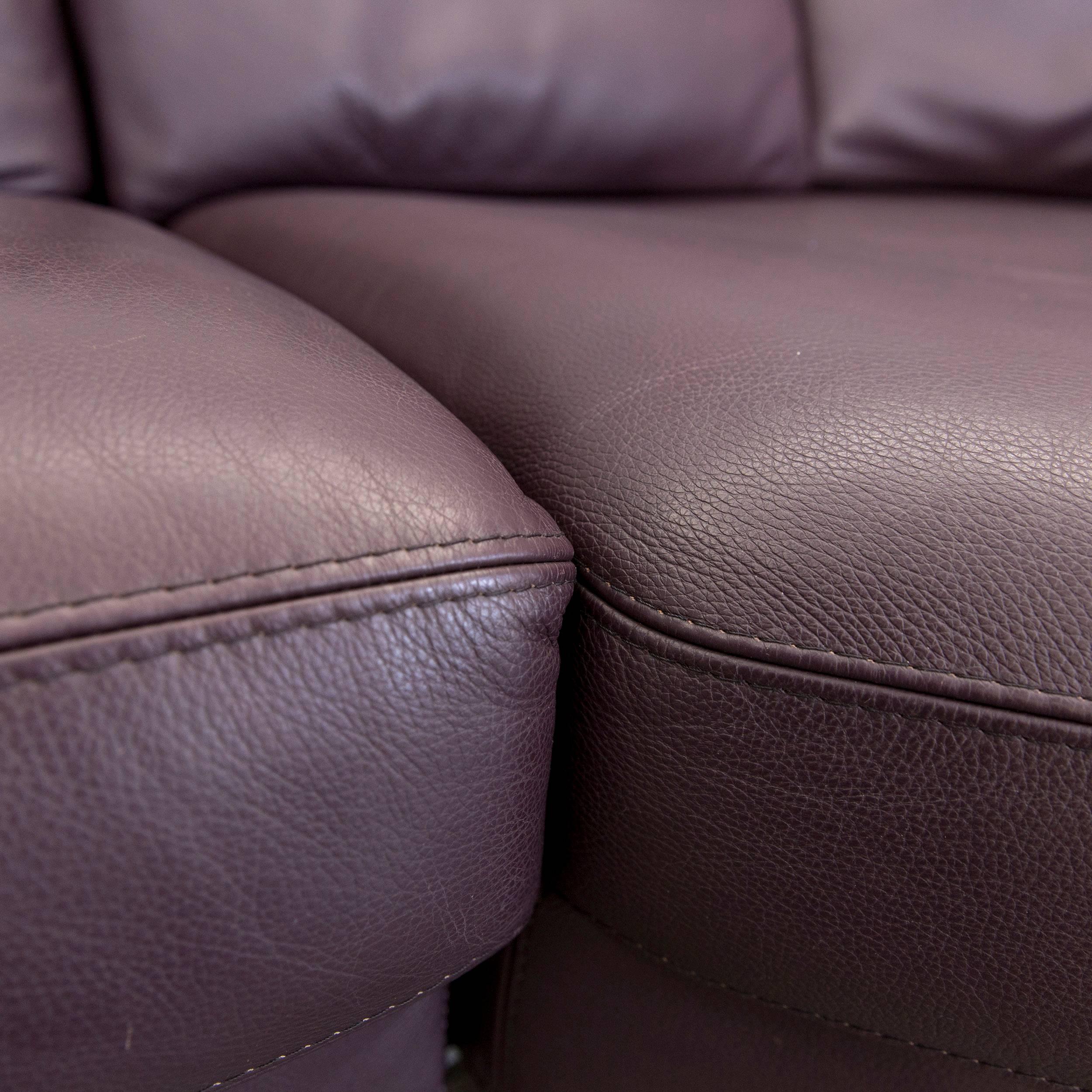 Aubergine Violet Corner Sofa Couch Modern Design In Good Condition In Cologne, DE