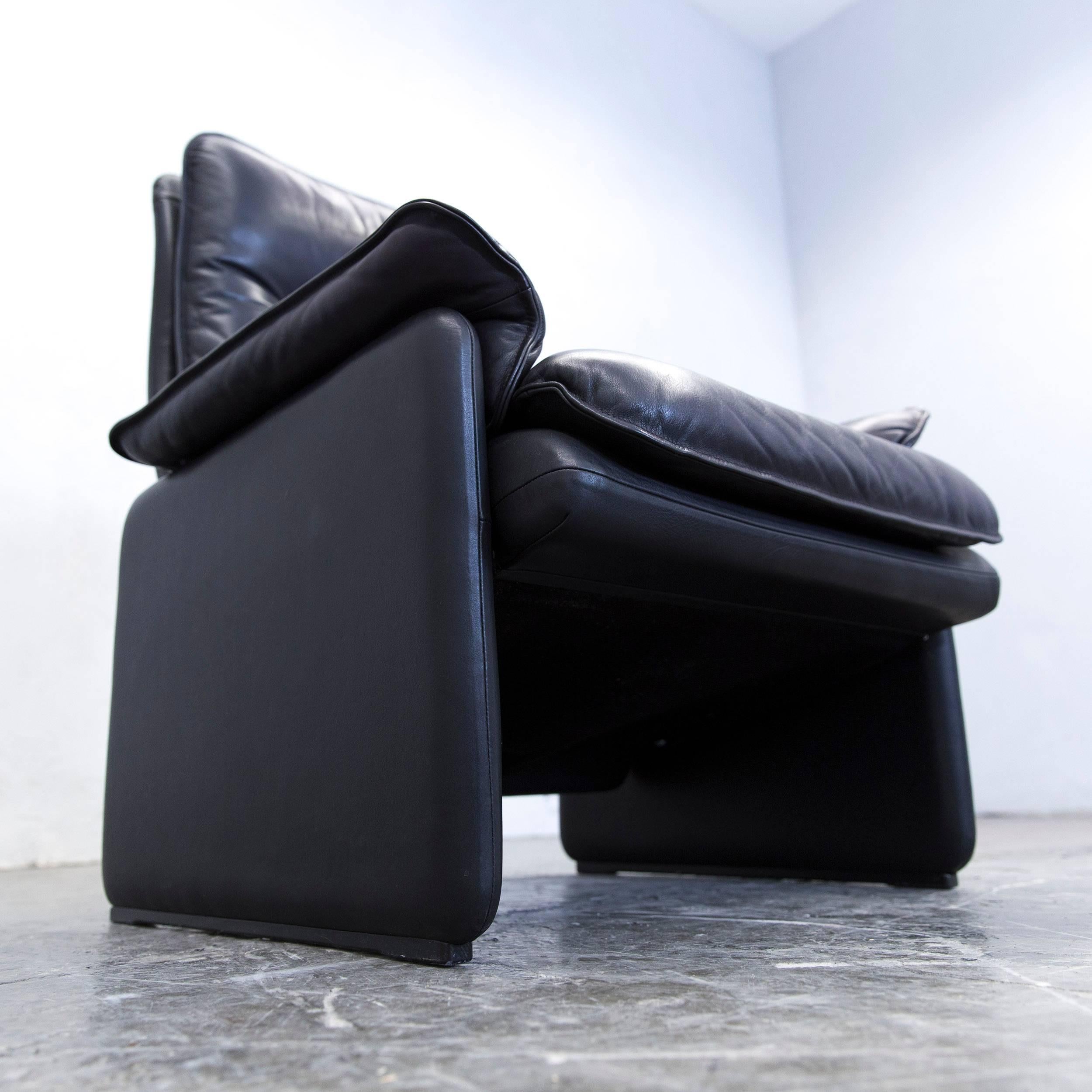 Contemporary de Sede Designer Armchair Leather Aubergine Black One-Seat Couch Modern