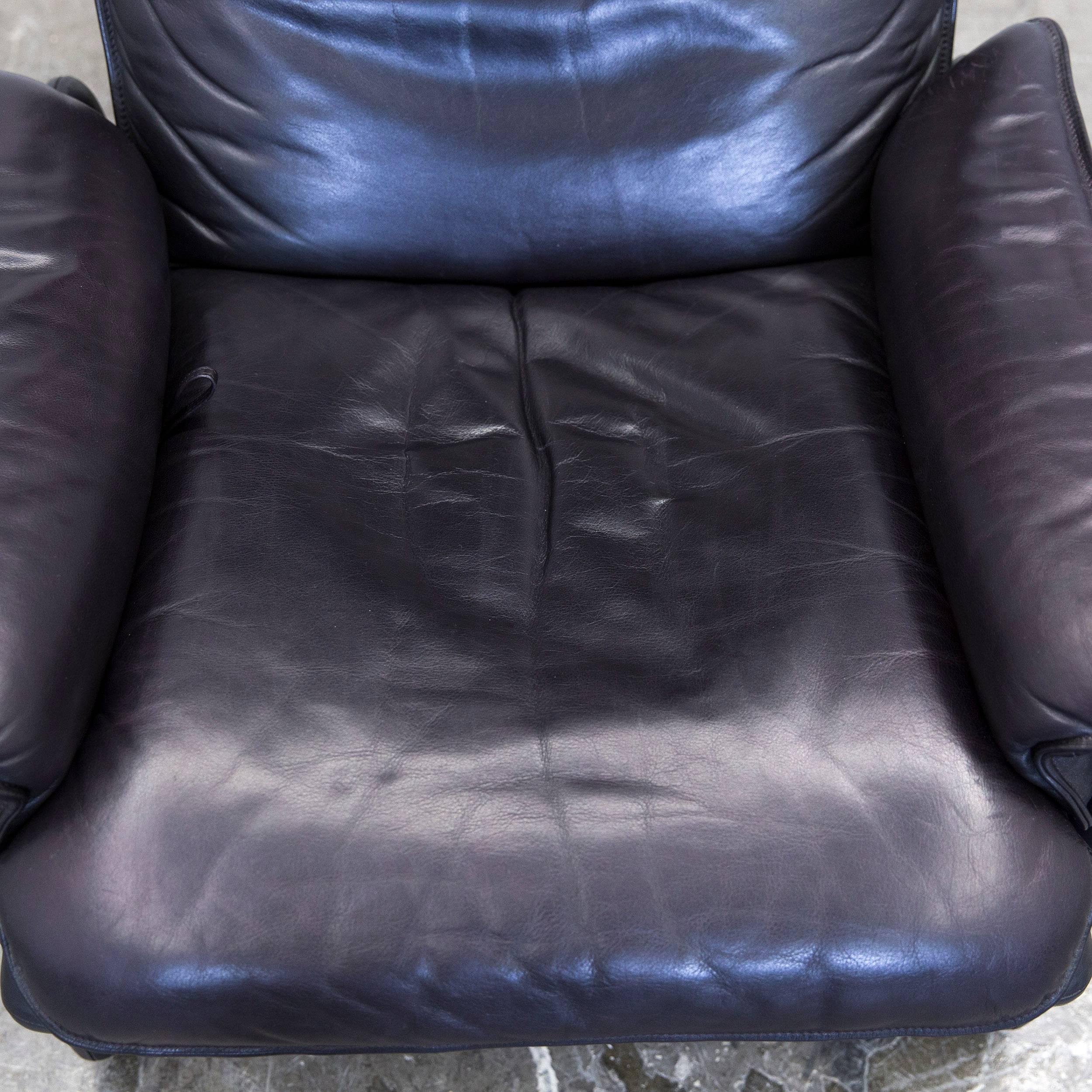 de Sede Designer Armchair Leather Aubergine Black One-Seat Couch Modern 1
