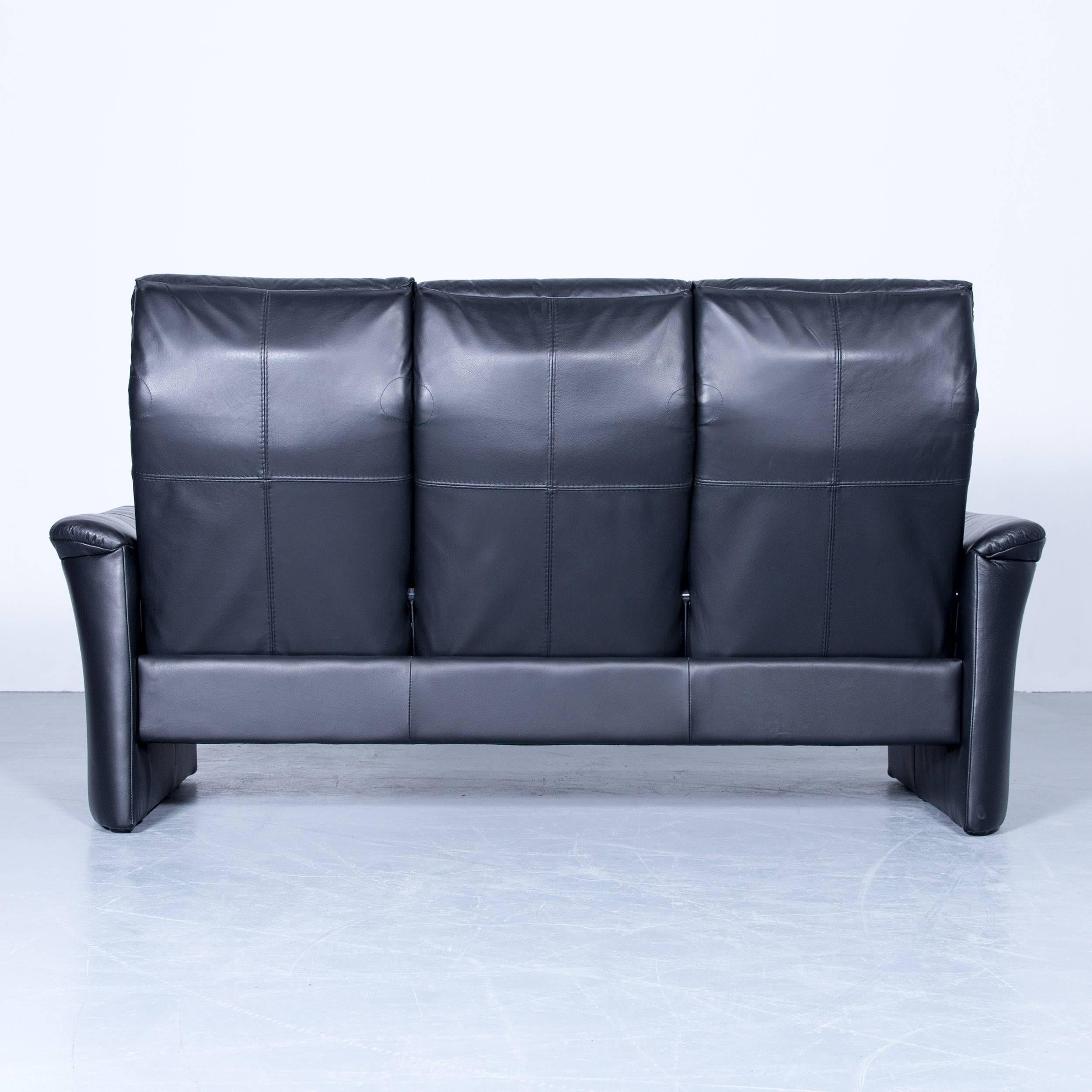 Designer Three-Seat Sofa Black Relax Couch Leather Function Modern Three-Seat 3