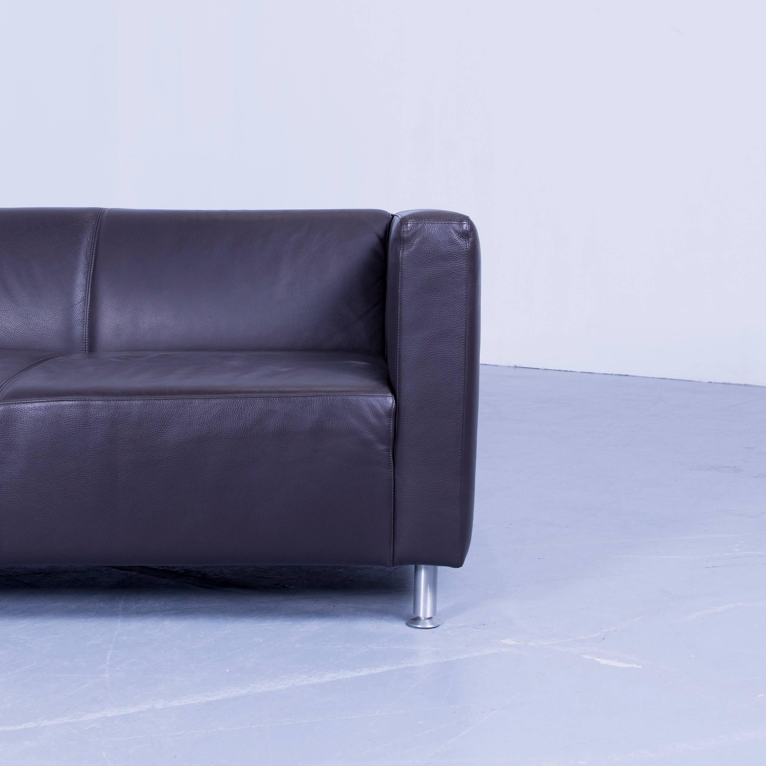 Braun gefärbtes original Machalke Designer-Lederecksofa:: in einem minimalistischen und modernen Design:: gemacht für puren Komfort und Design.