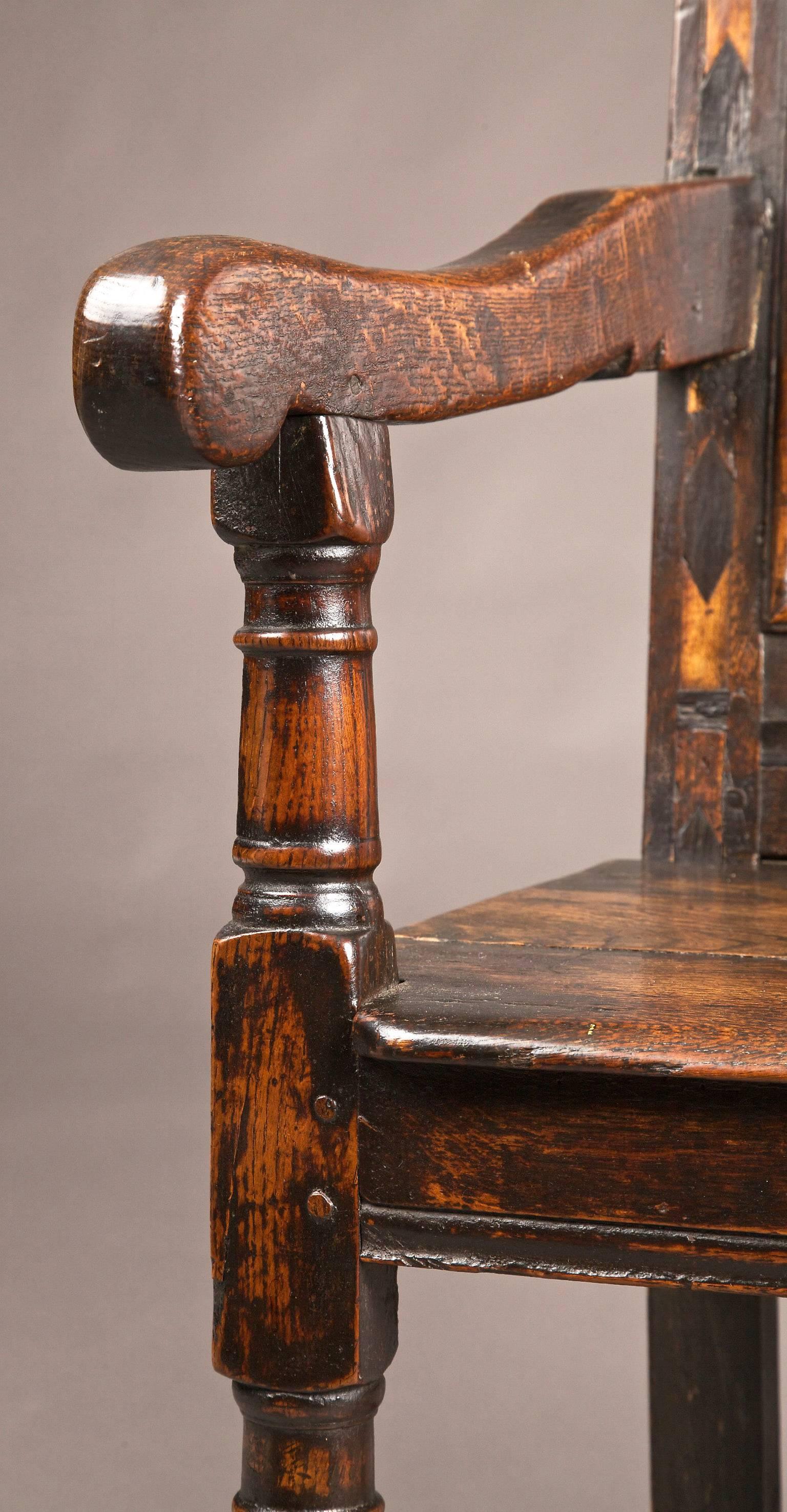 Inlaid Gloucestershire Mid 17th Century Oak Armchair In Good Condition For Sale In Matlock, Derbyshire