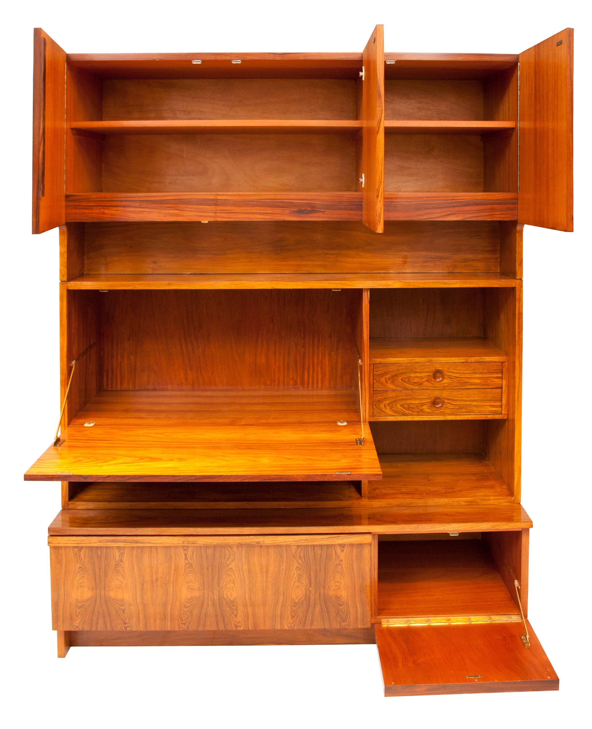 1960s-1970s rosewood unit designed by Robert Heritage for Archie Shine.
 