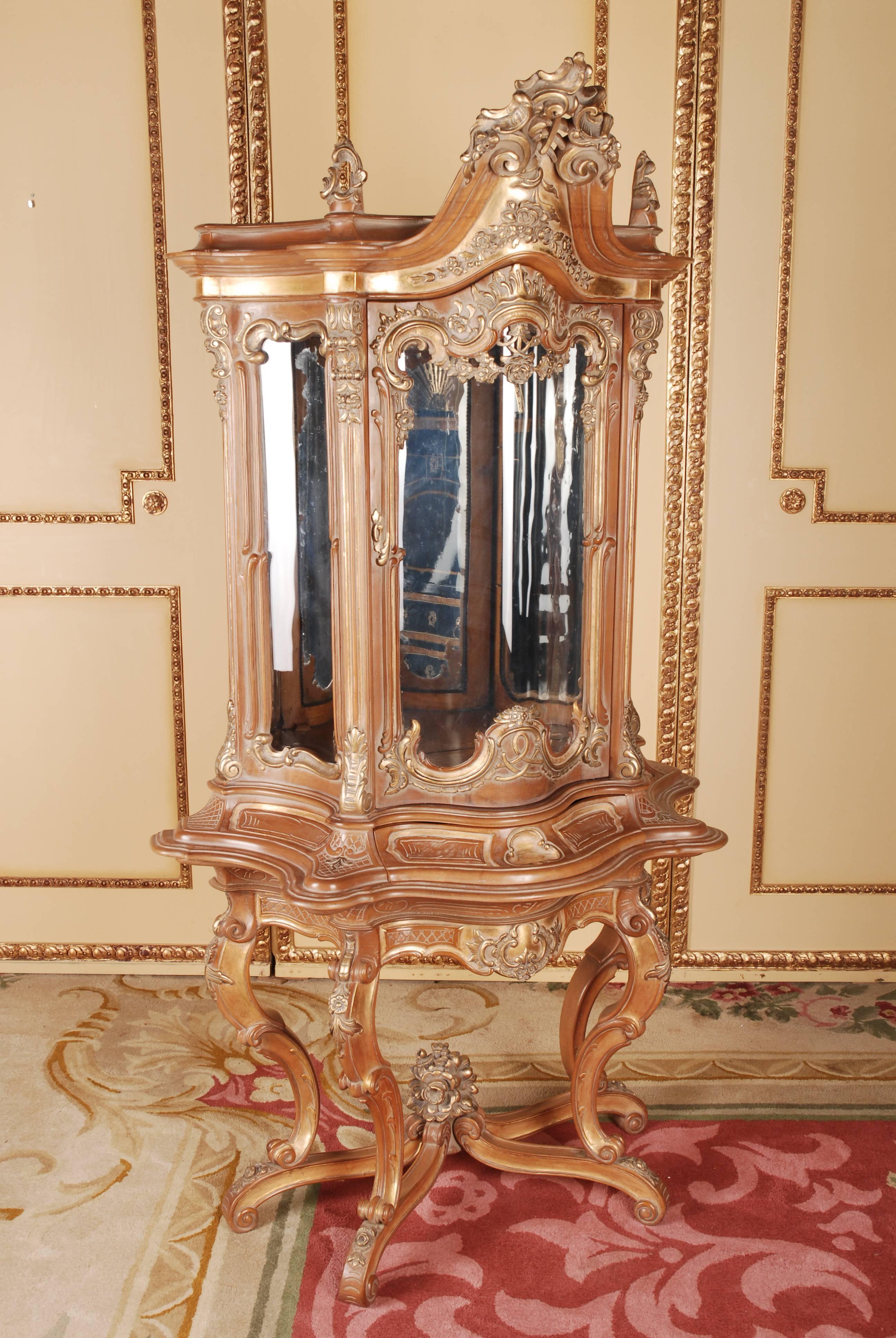20th Century Splendid Display Cabinet in the Rococo Style (Buchenholz)