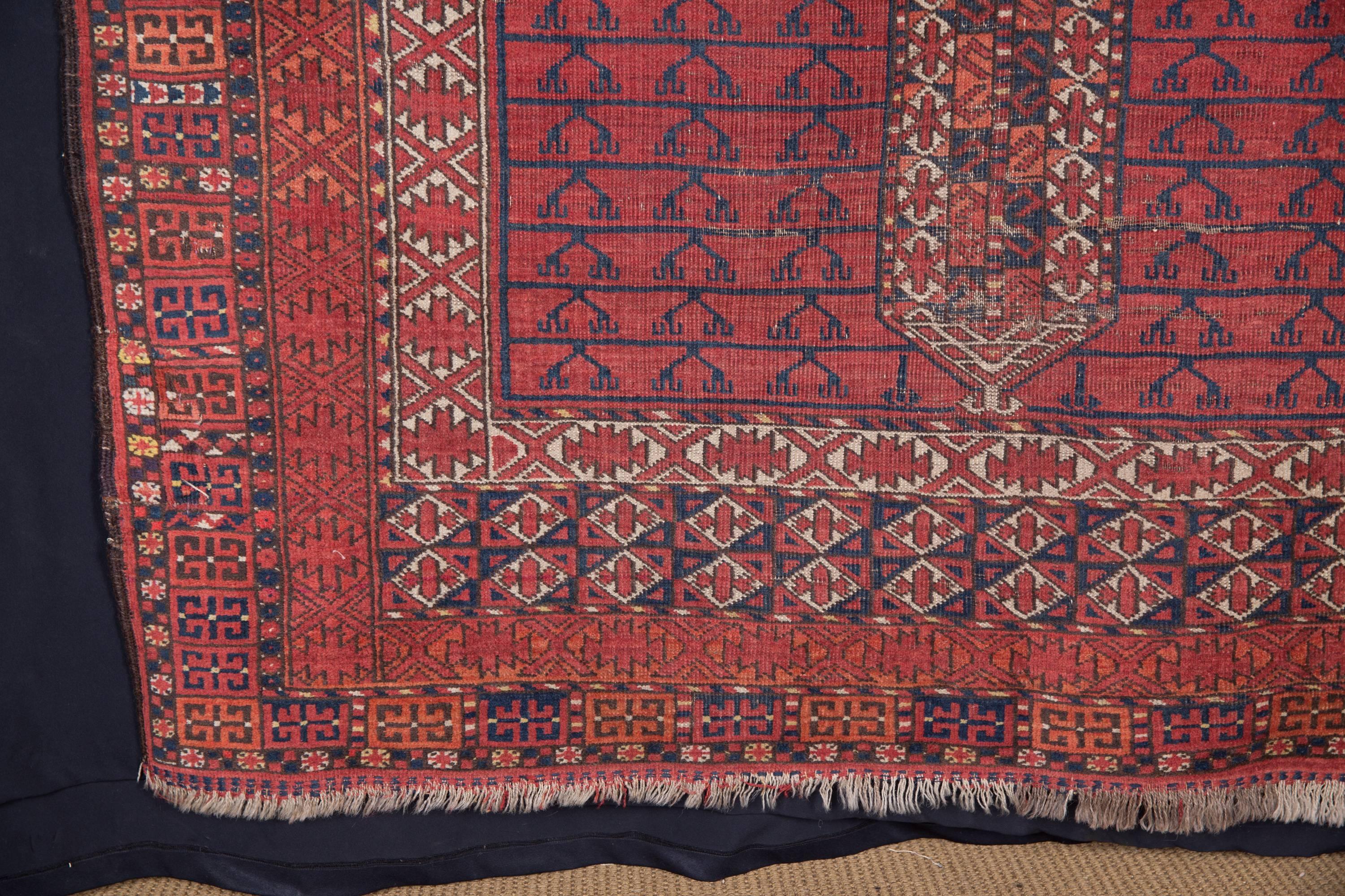 Turkmen Rare Ersari Prayer Rug 147 cm x 191 cm, circa 1880