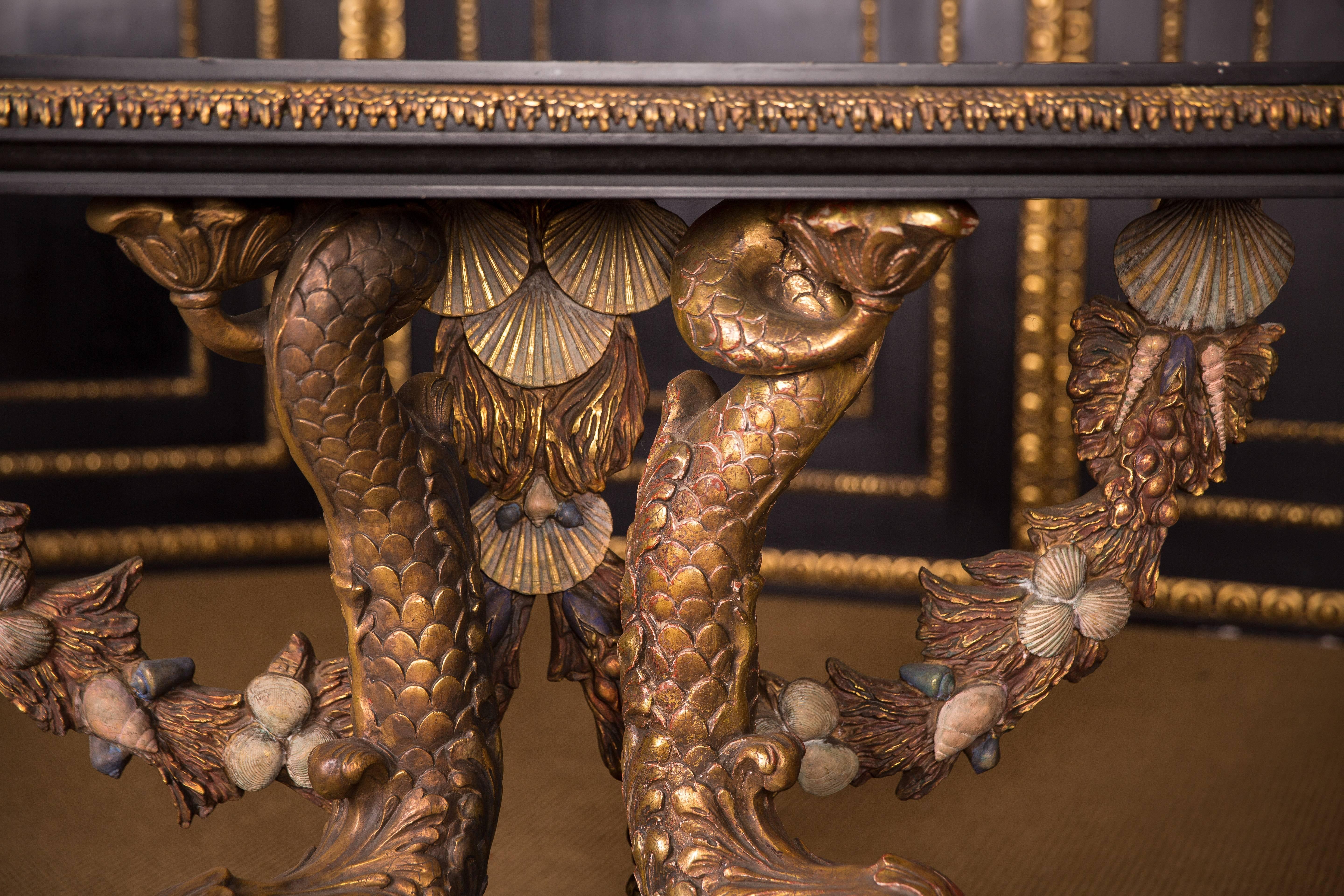 Highly Detailed Stately Console Table with Dolphins in Empire Style In Good Condition In Berlin, DE