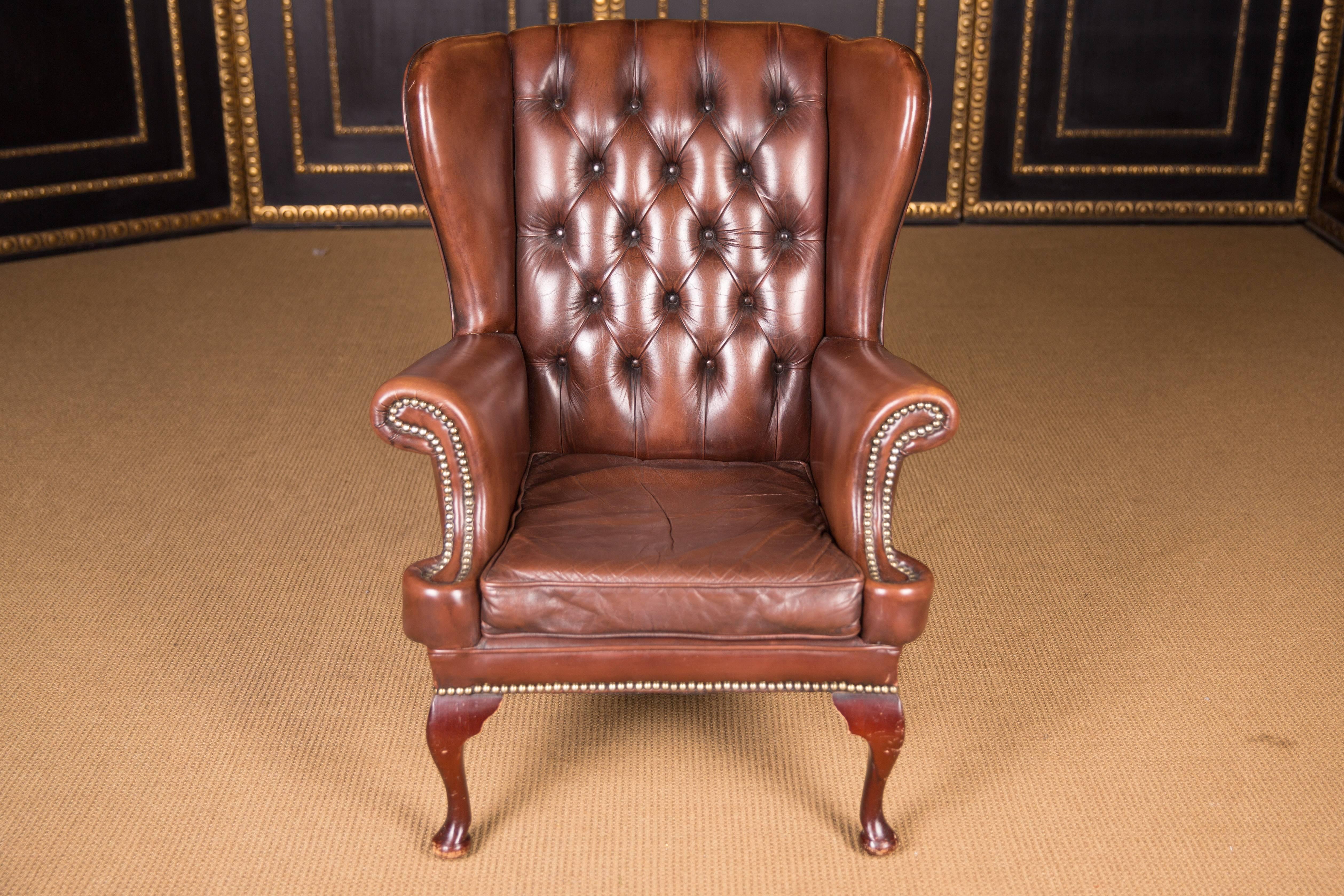 Leather mahogany Classic Chesterfield clay armchair. The line in detail make this furniture simply unique.

The Chesterfield armchair is covered with real, finest leather. The leather is of best quality, very easy to maintain and durable in use.