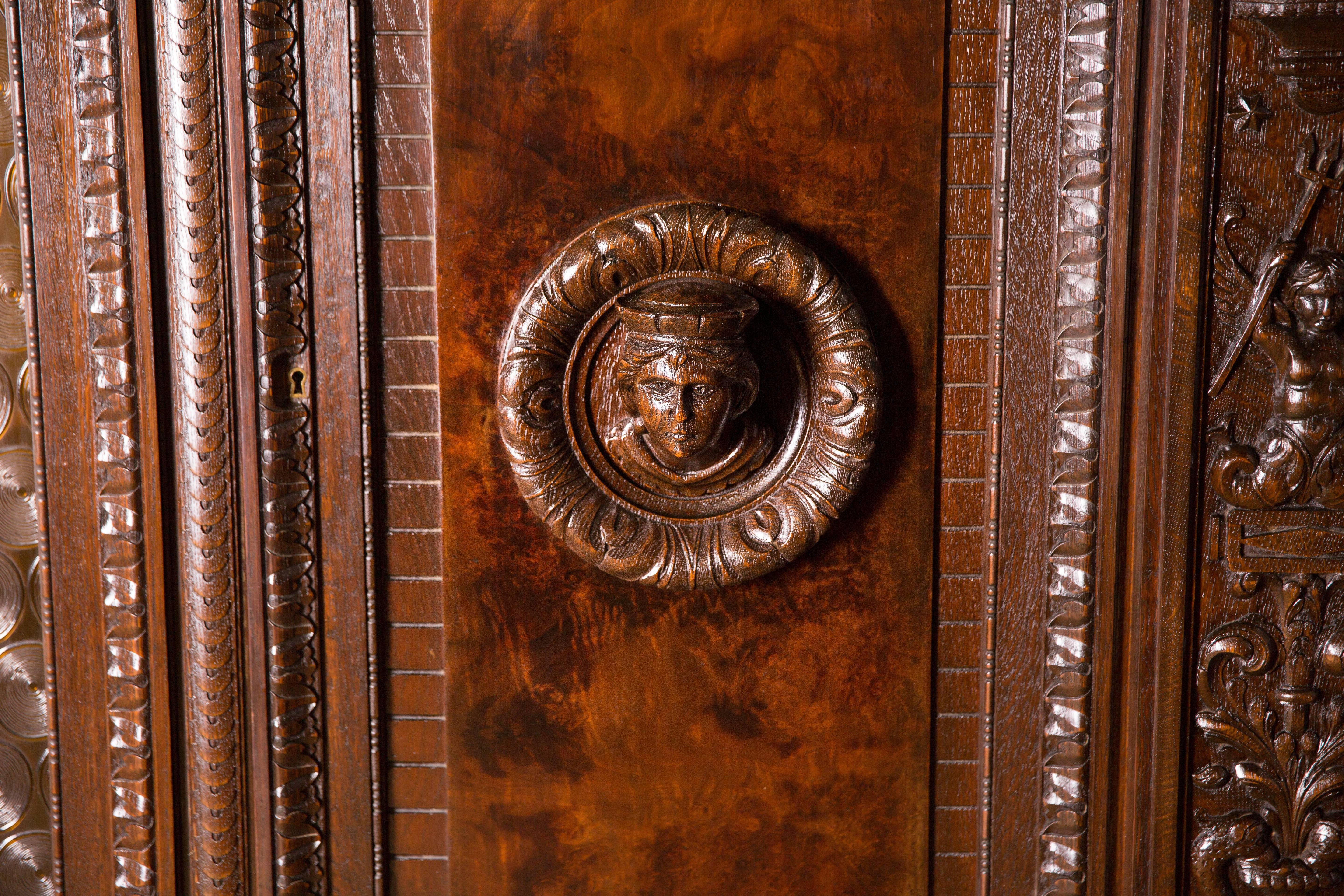 Neo Renaissance Carved Cabinet, circa 1900 2