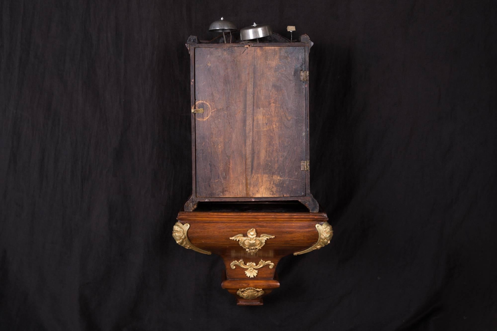 18th Century, Large Pendulum on Console by Johann Marthin (18. Jahrhundert und früher)