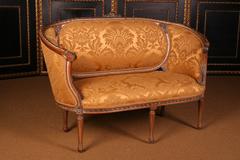 Elegante French Seating Group in the Louis Seize Baroque Style
