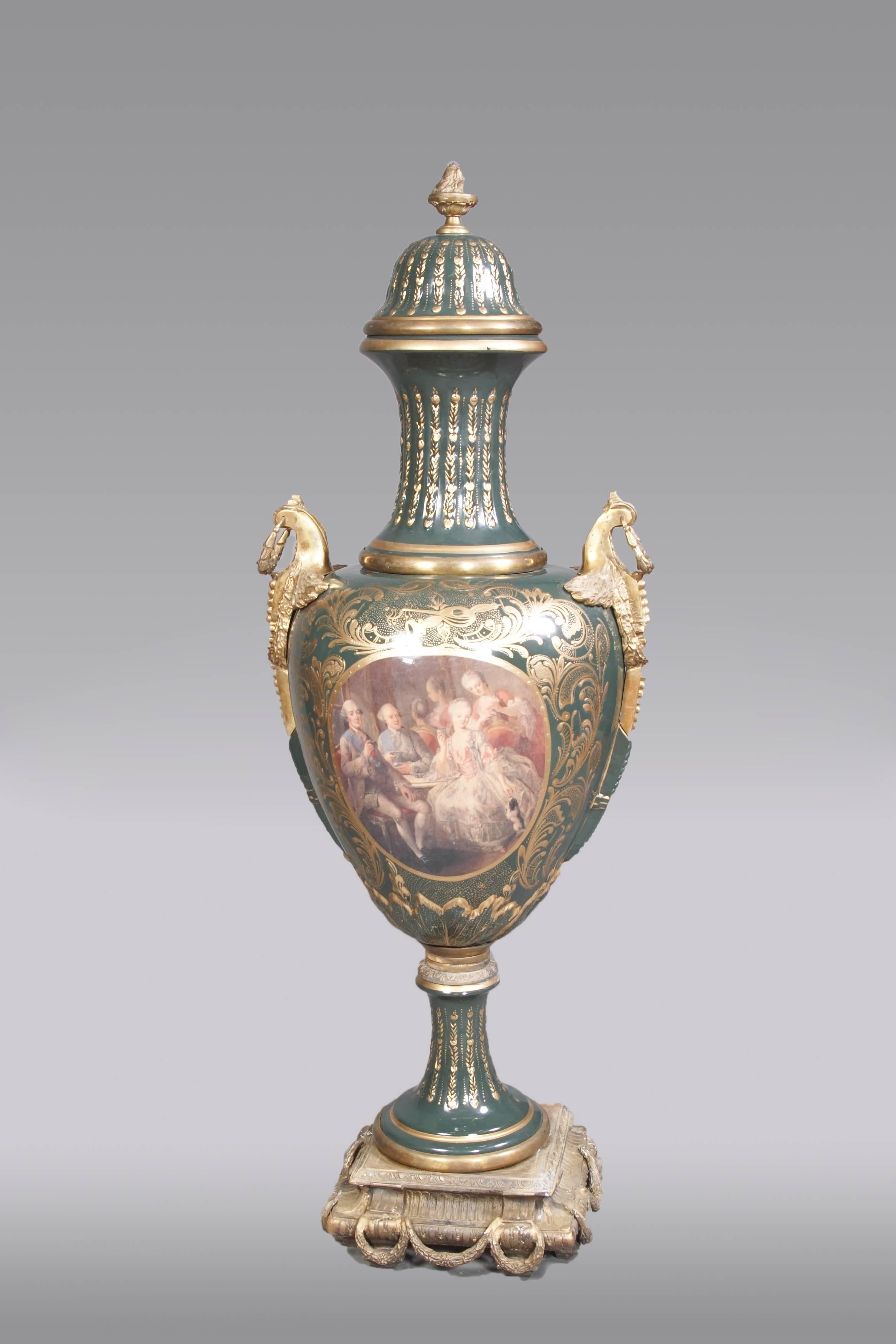 18th Century and Earlier 2 Majesatical Sevre Vase in antique 18th Century Style, Paris For Sale