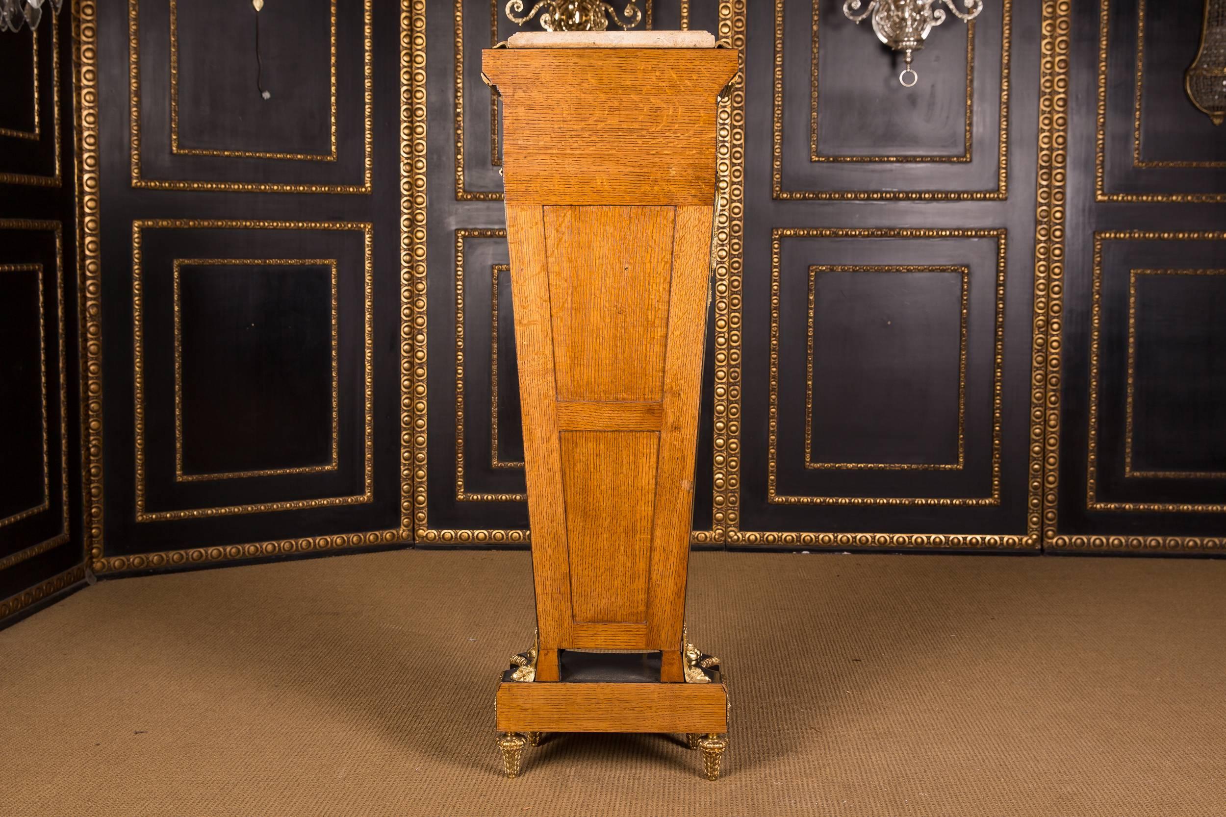 Majestic Pedestal in the Louis XVI Style According to J. Henri Riesener For Sale 3