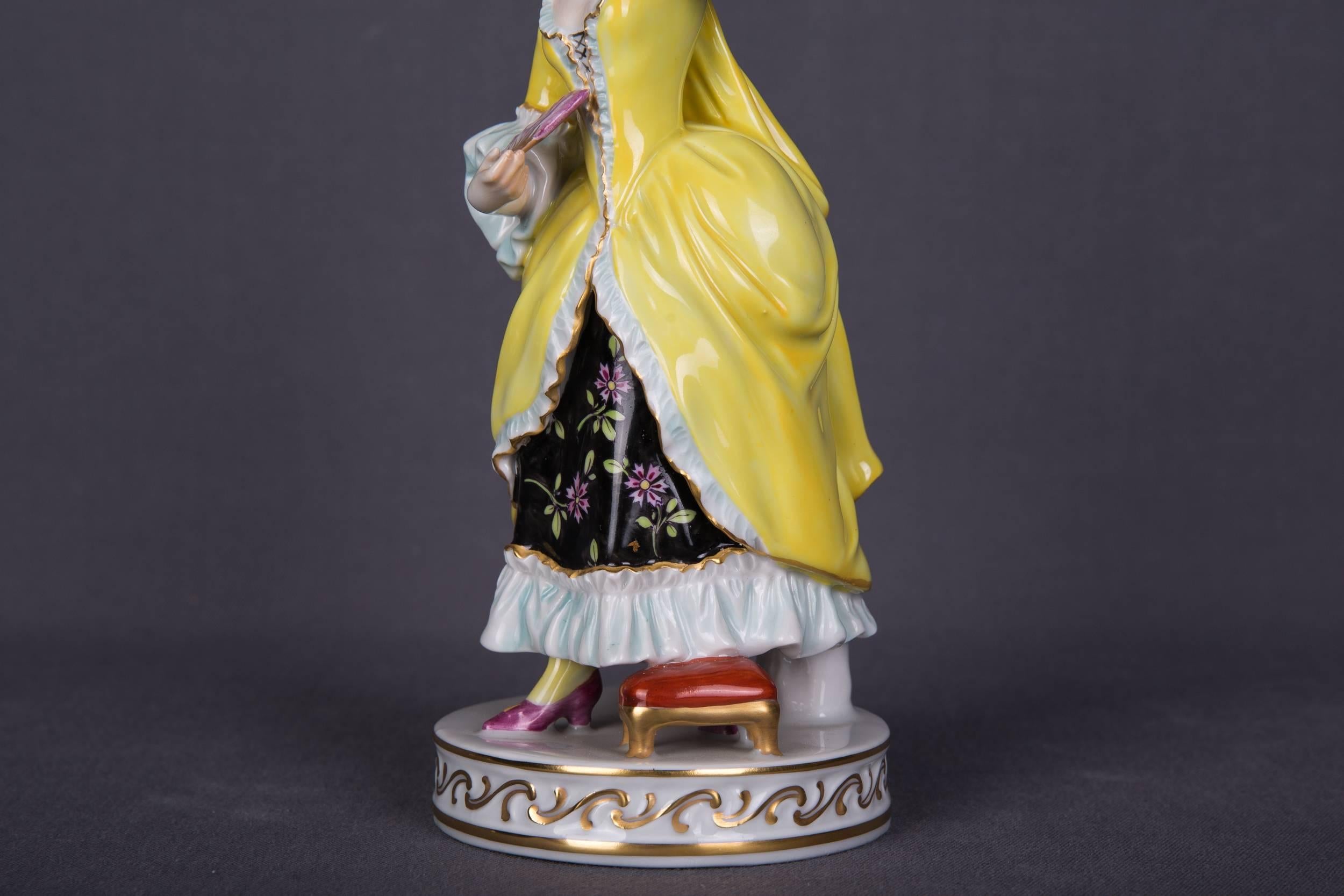 Beautiful Rare Dresden Rococo Figure as a Dancing Lady 1