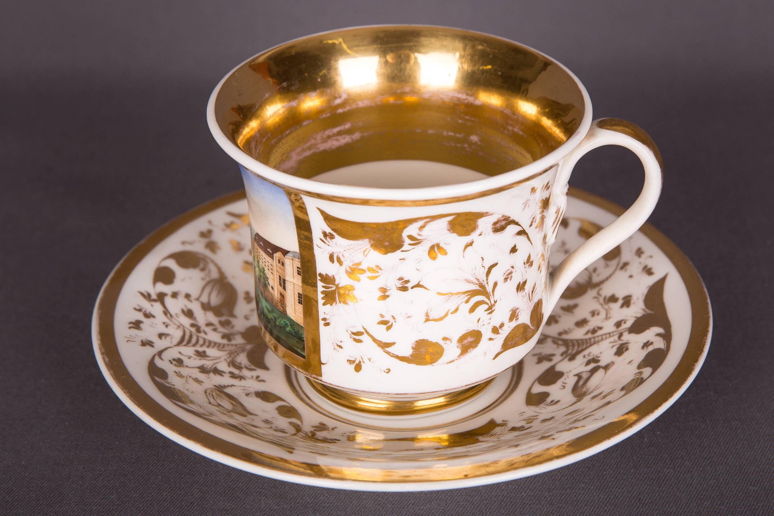 Very elaborate and finely painted.

Very fine finish.

KPM Berlin 1st choice

Dimensions:
Cup (height: 7.5 cm diameter: 9 cm)
Saucer (height: 3 cm diameter: 15 cm).