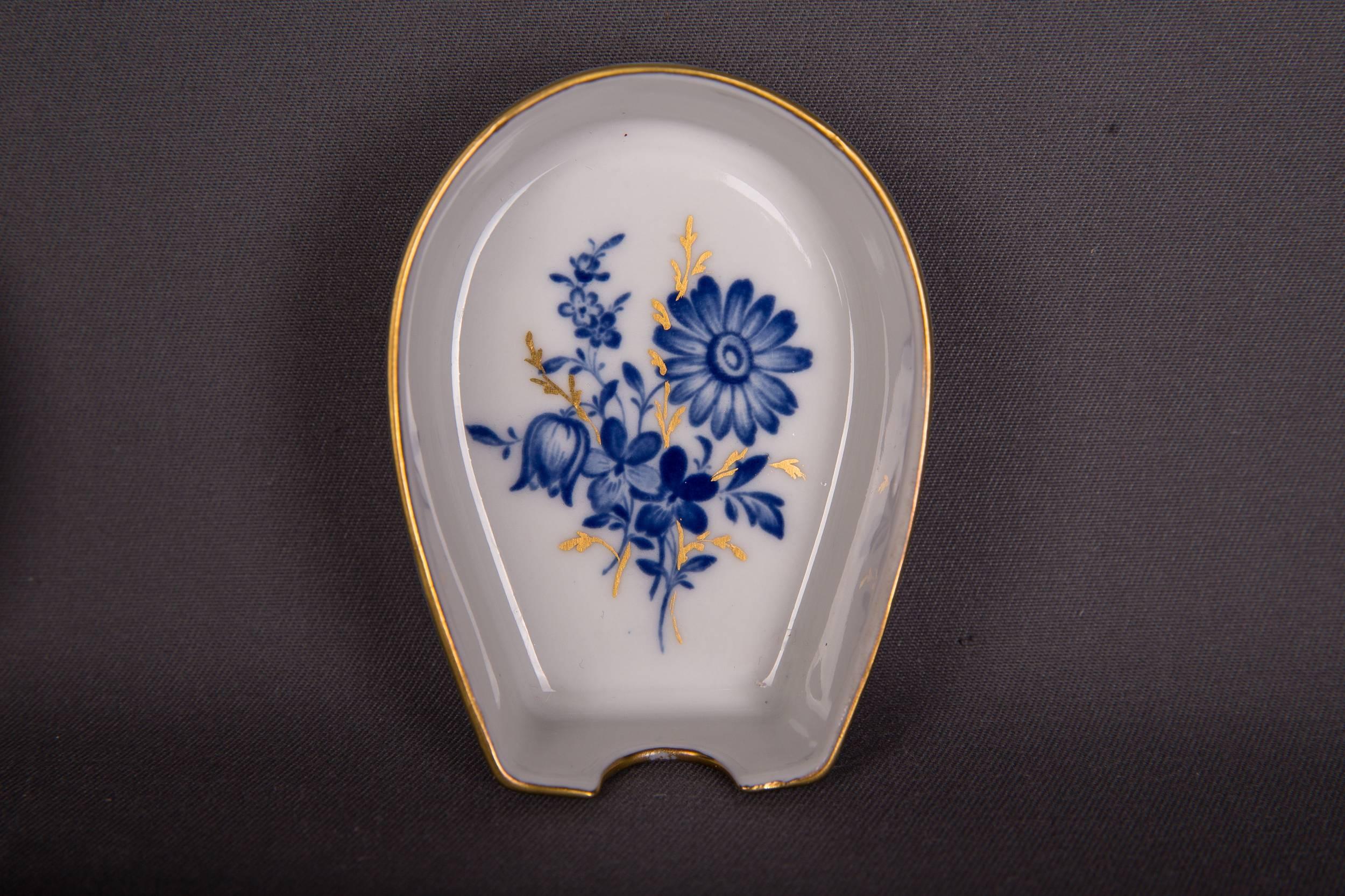 Two Beautiful Meissen Ashtray Decor Blue Flower with Gold 2