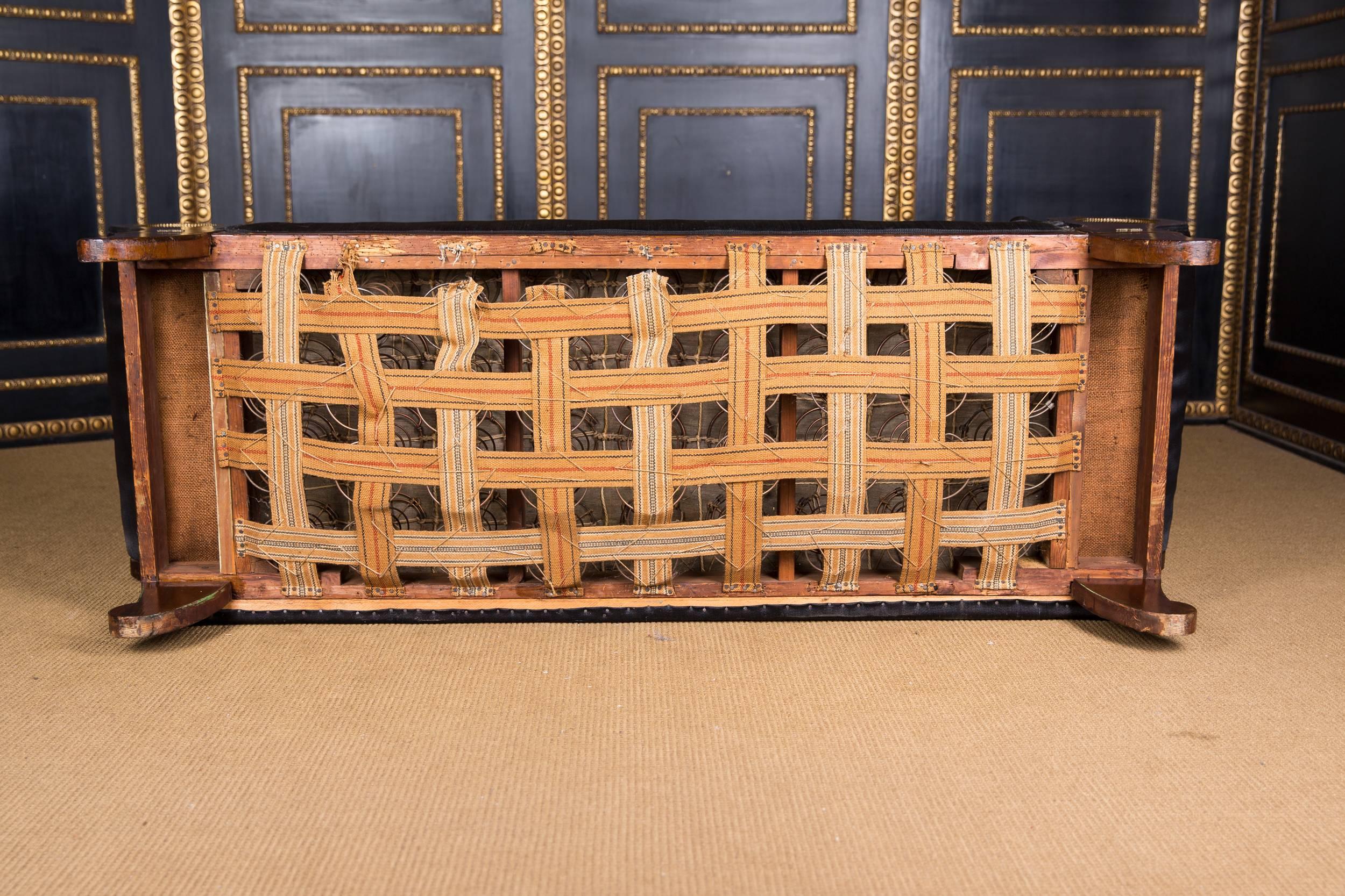 19th Century, Elegant Biedermeier Sofa circa 1830 Mahogany 5