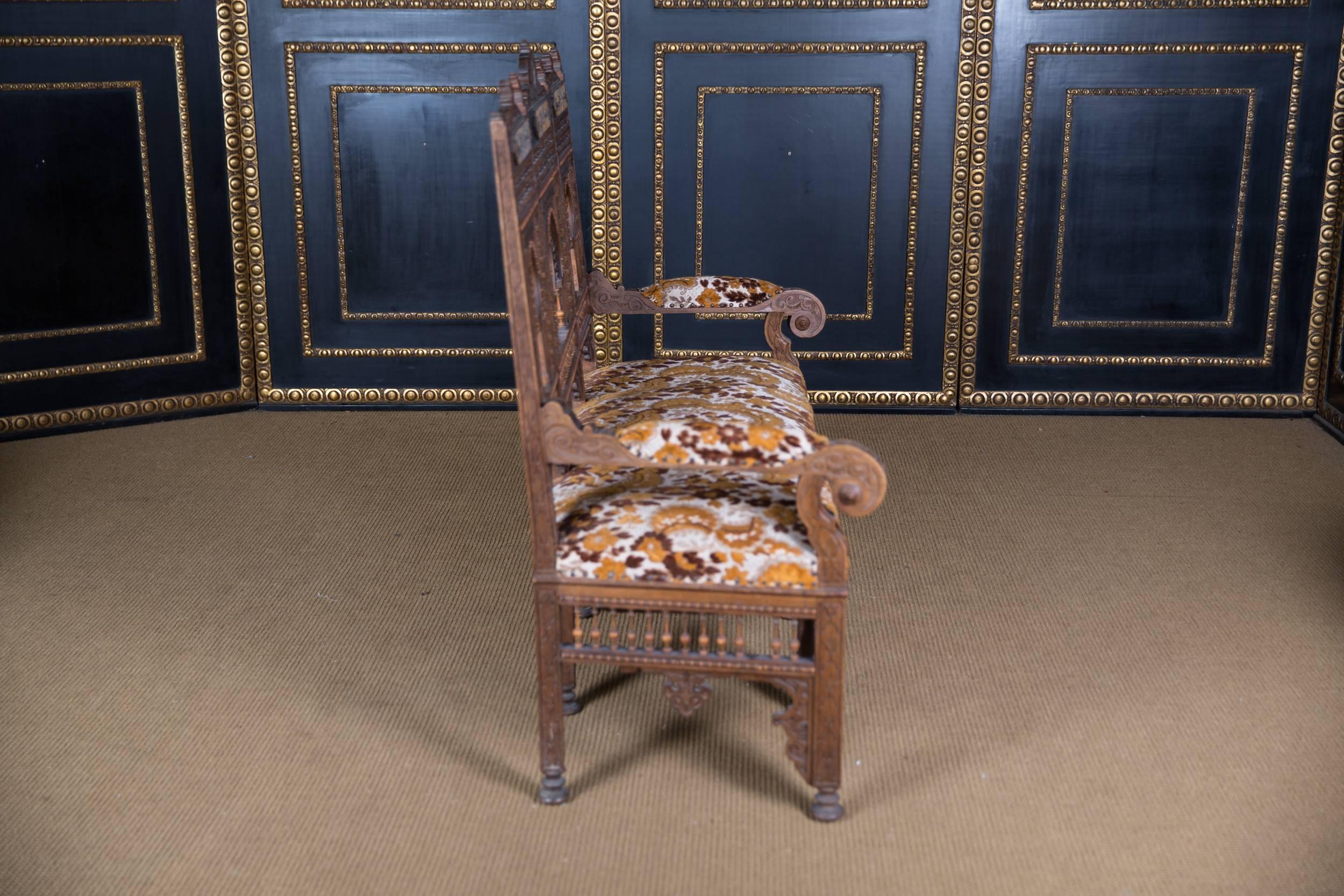 Hand-Carved 19th Century, Oriental Seat Group with Inlays Marakesch, circa 1900