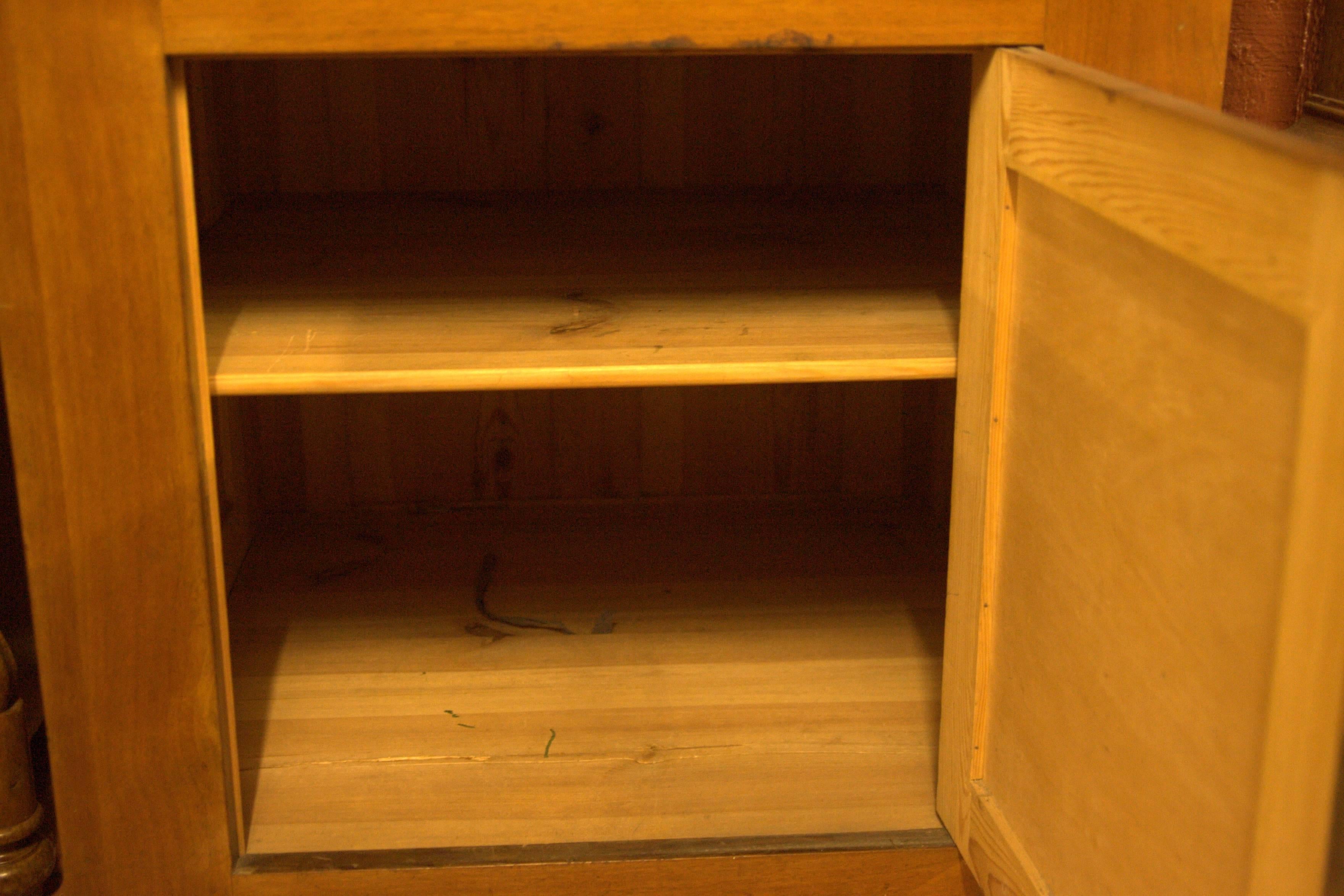 Early 20th Century, Art Nouveau Corner Cupboard Walnut on Solid Conifer 3