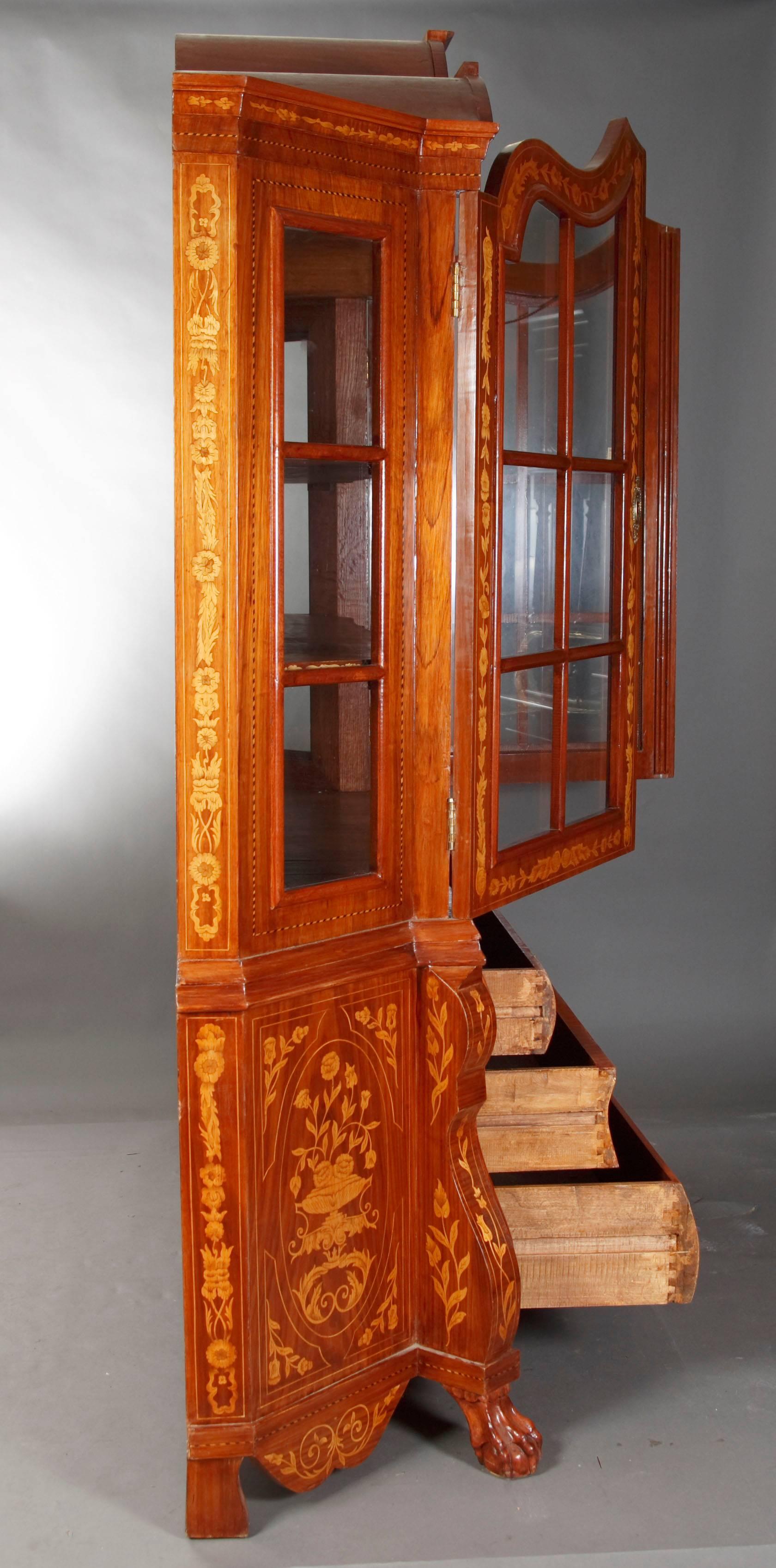 Vitrine with Inlay made of Mahogany and Maple in the Dutch Baroque Style 2