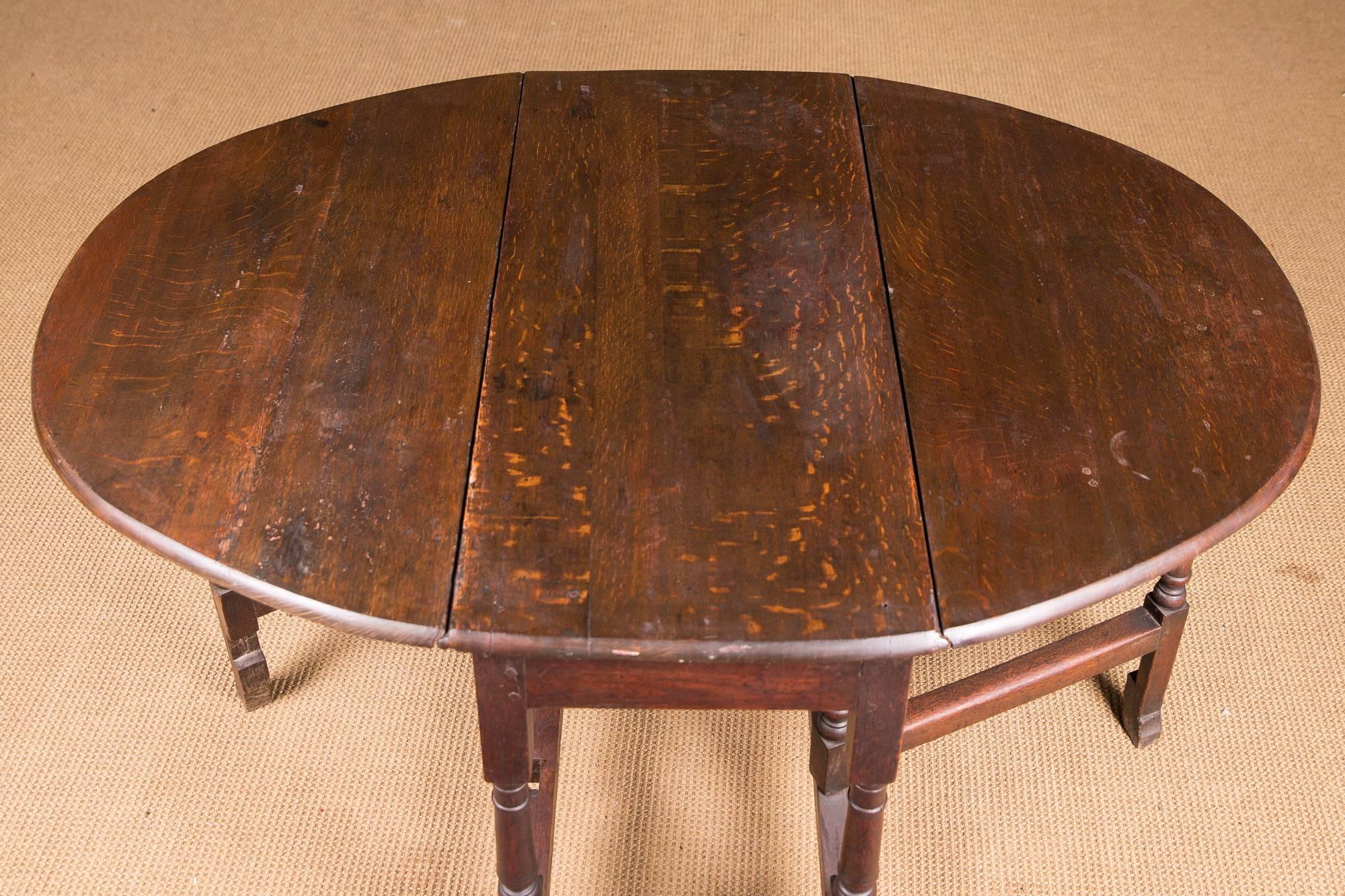 Early Victorian 17th-18th Century, Original English Pembroke Folding Table Antique