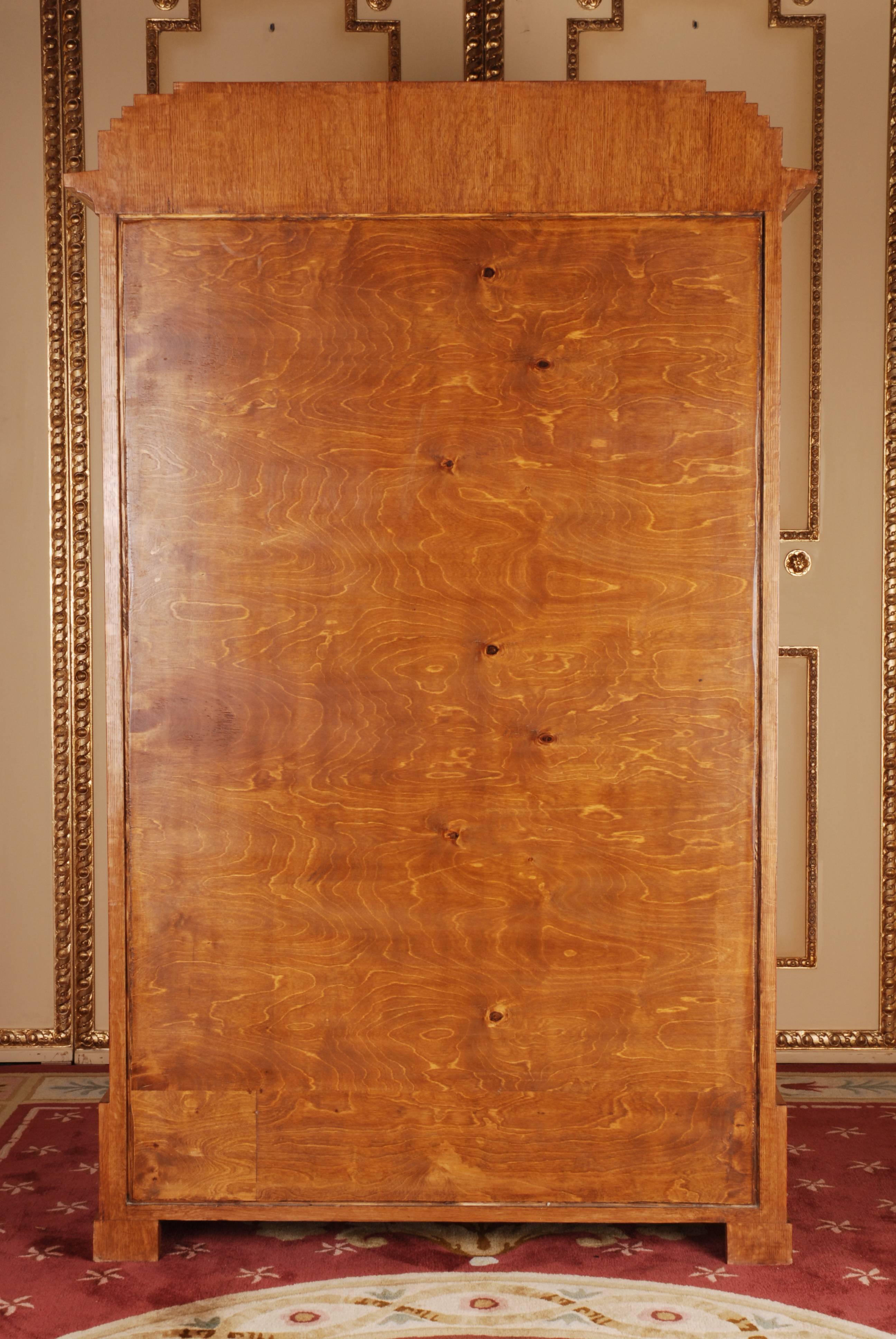 20th Century Large Display Cabinet in Biedermeier Style Beechwood Root Veneer 5