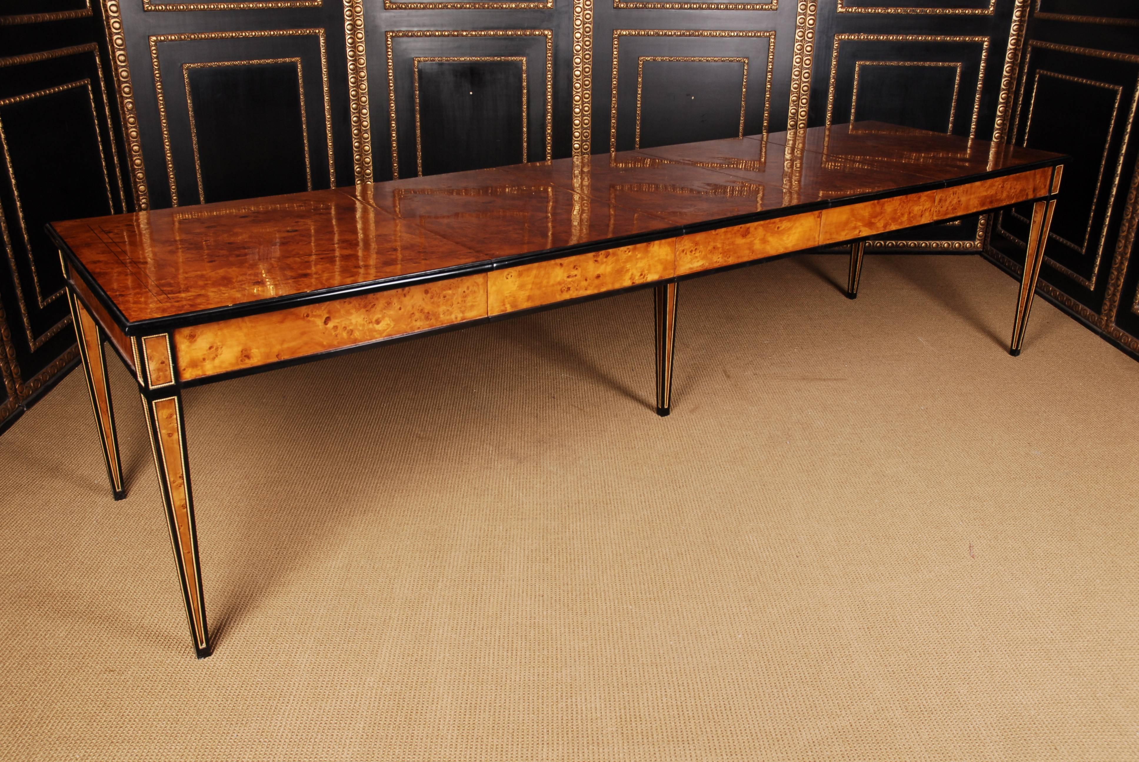 19th Century Antique Extendible Dinner Table in the Biedermeier Style 6