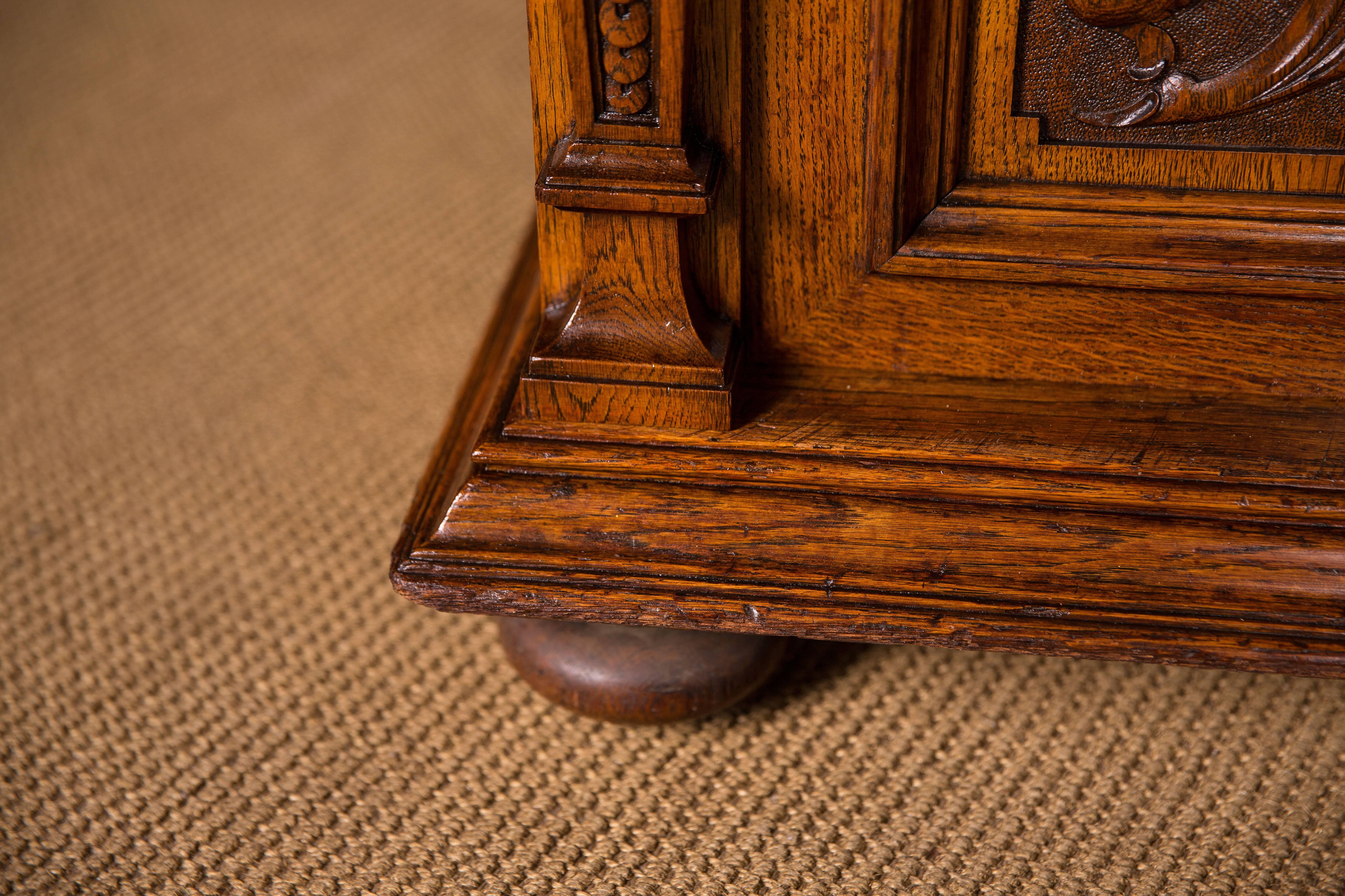 Monumental German Gründerzeit Partner Desk, circa 1880 1