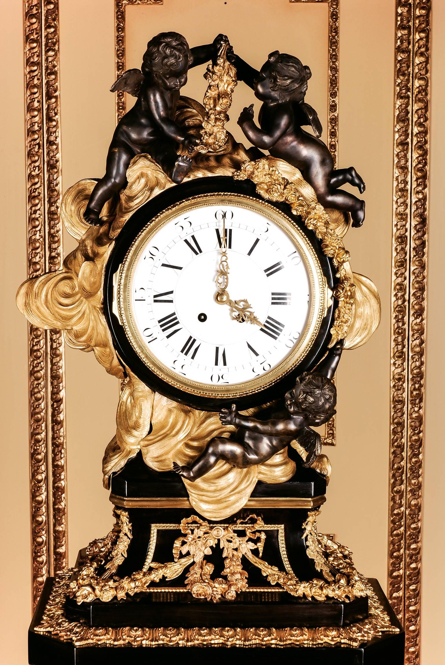 Regulateur after antique Jean-Henri Riesener in the Style of the 18th Century In Good Condition For Sale In Berlin, DE