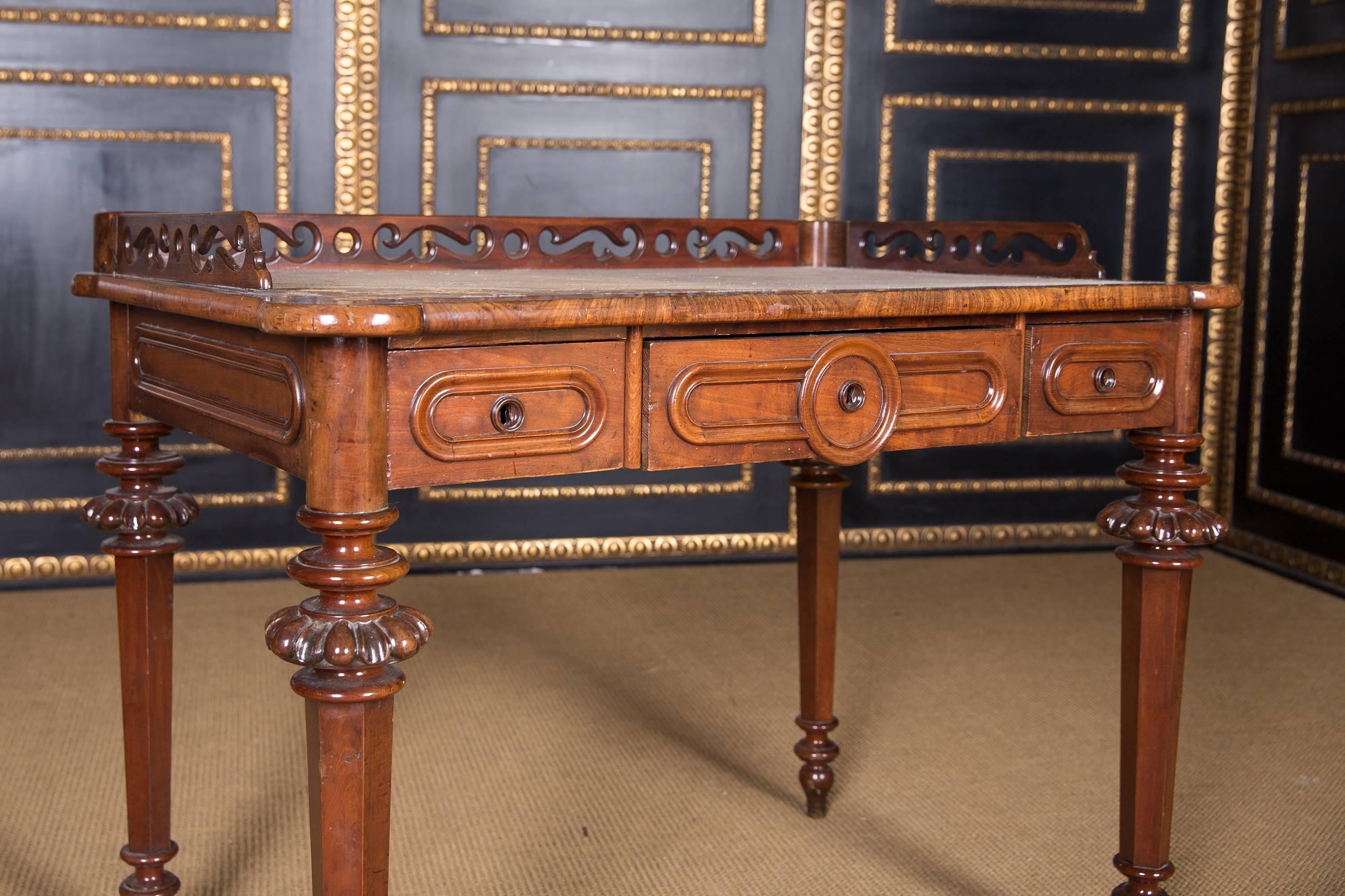 19th Century, Historical Ladies Desk of the Late Biedermeier, Mahogany Veneer 1