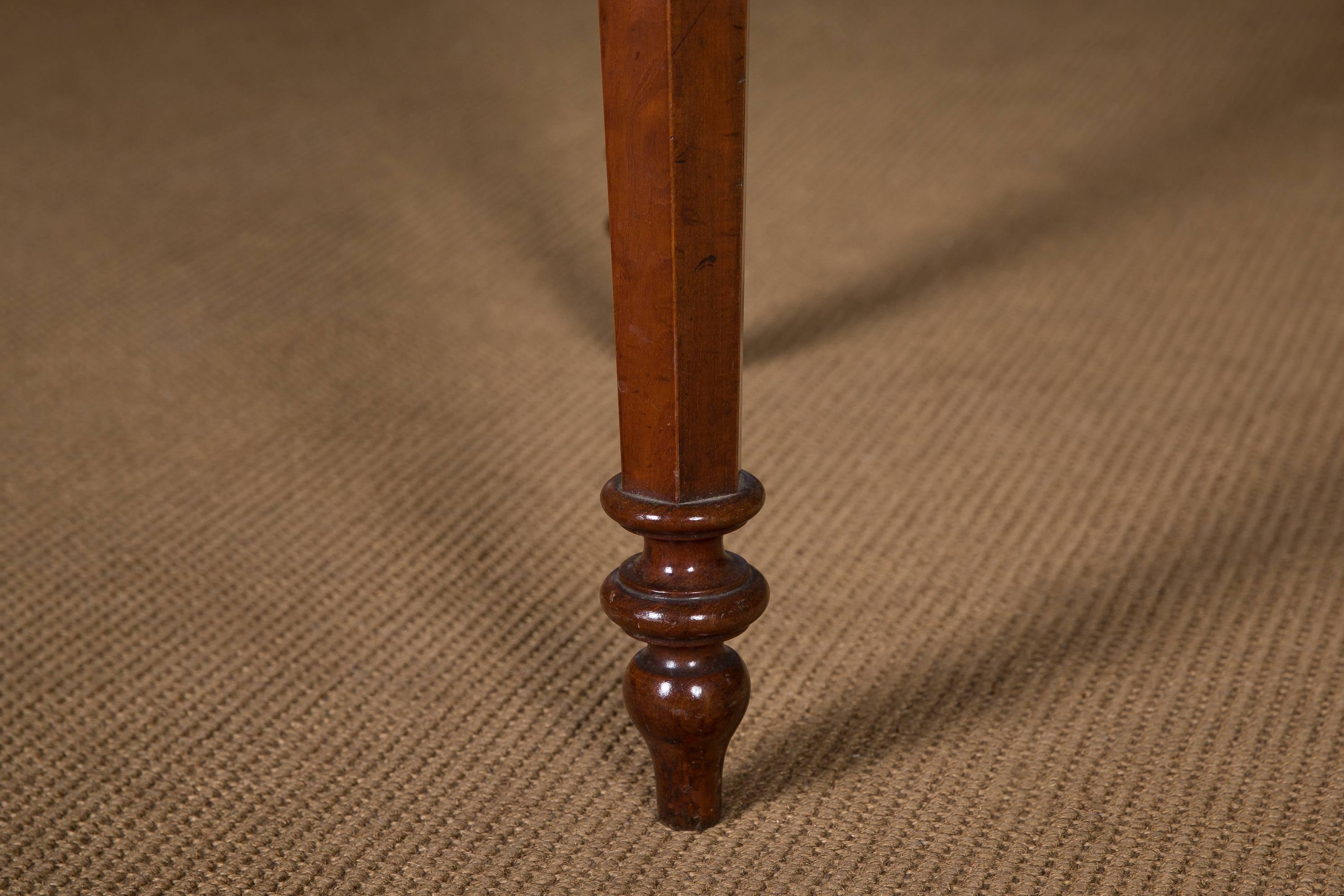 19th Century, Historical Ladies Desk of the Late Biedermeier, Mahogany Veneer 3