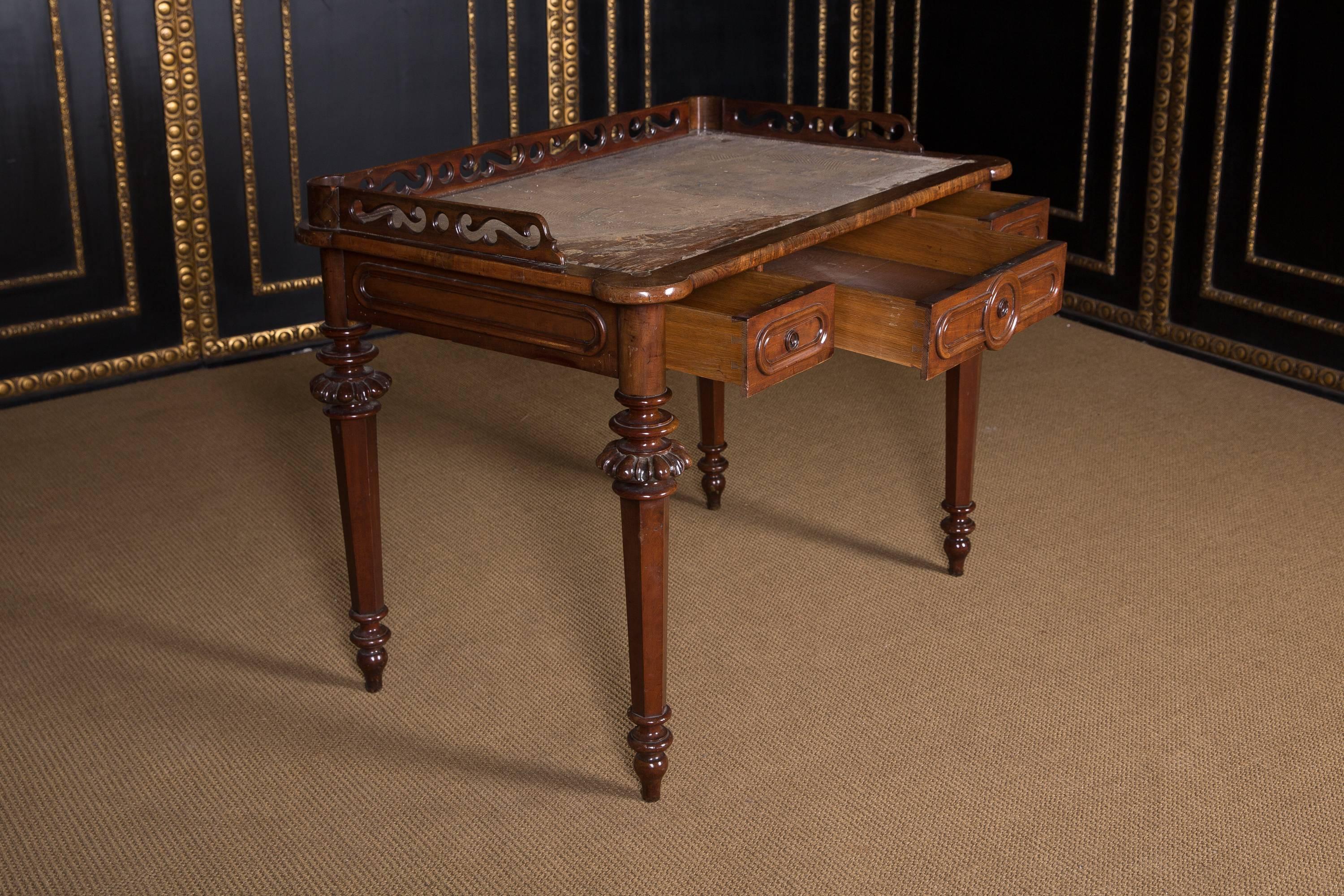 19th Century, Historical Ladies Desk of the Late Biedermeier, Mahogany Veneer 5
