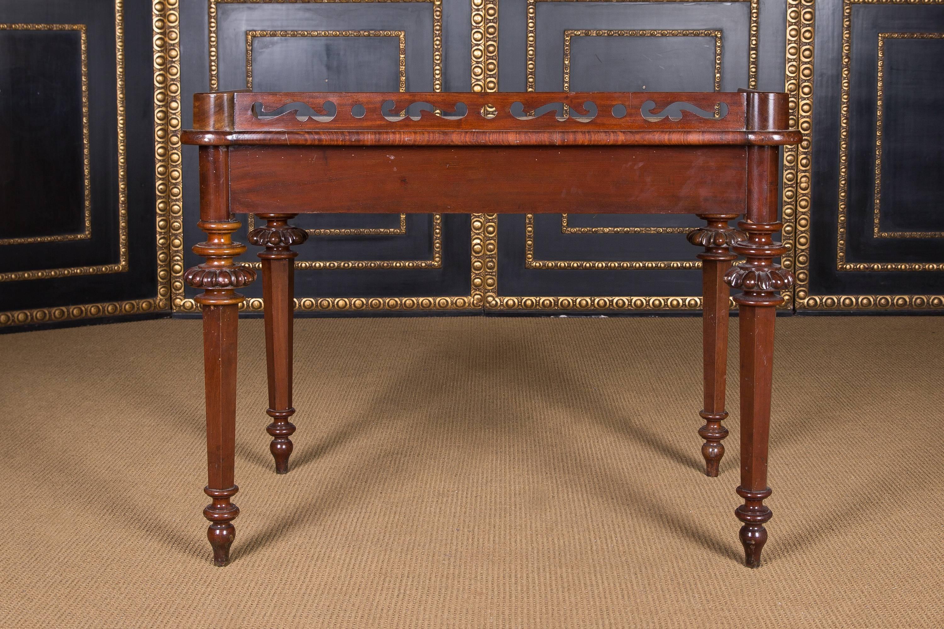 19th Century, Historical Ladies Desk of the Late Biedermeier, Mahogany Veneer 6