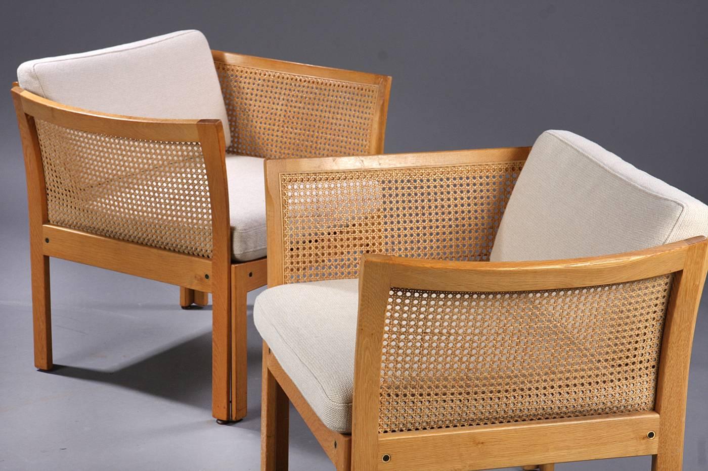 Danois Illum Vikkelso - Ensemble de trois fauteuils danois Plexus en chêne et tissu gris