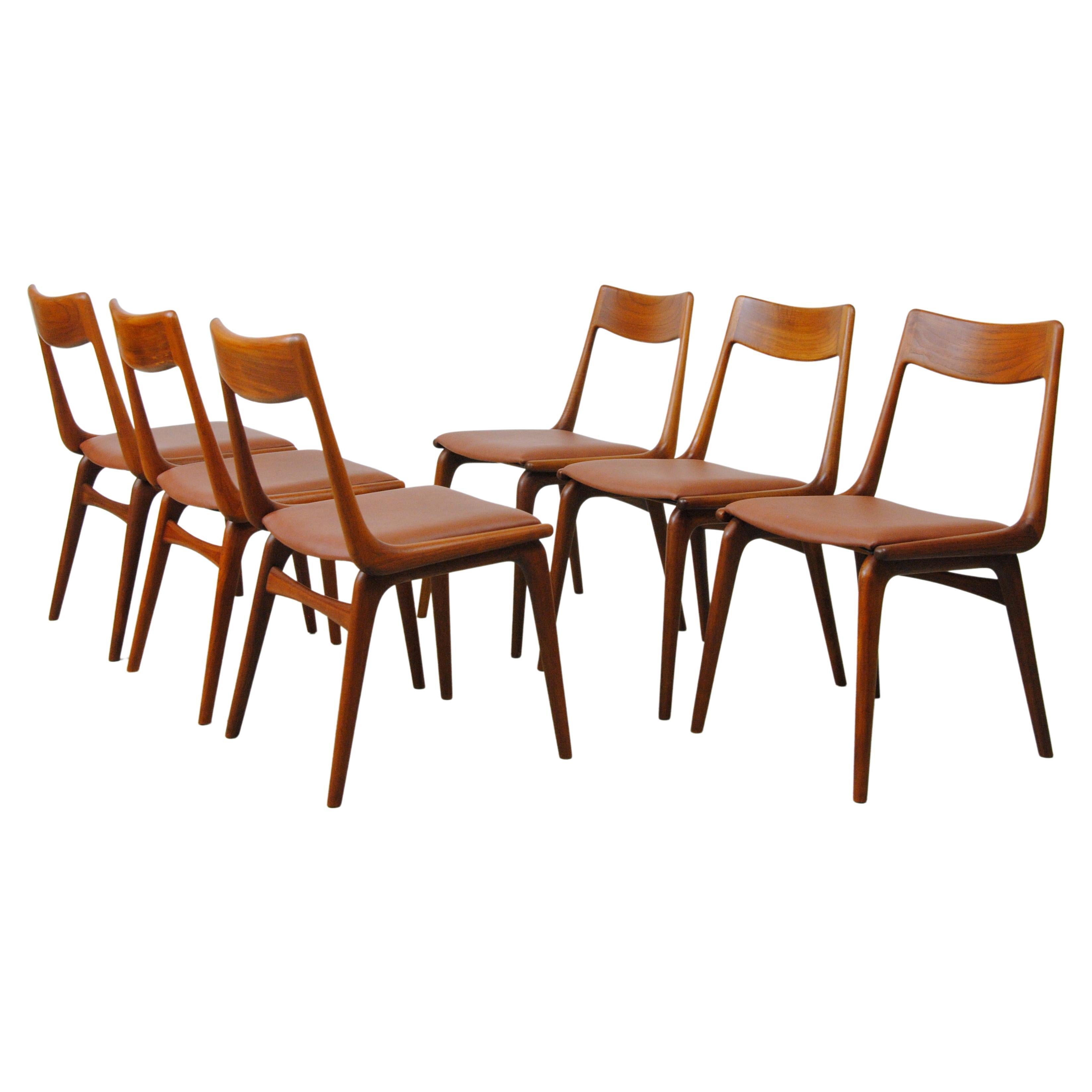 Ensemble de six chaises de salle à manger danoises en teck d'Alfred Christensen, entièrement restaurées, datant des années 1950  en vente