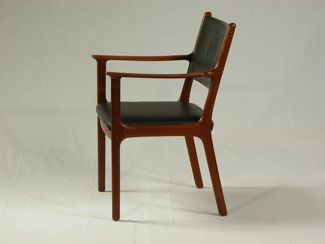 Scandinavian Modern 1950s Ole Wanscher PJ 412 Armchair in Mahogany and Black Leather