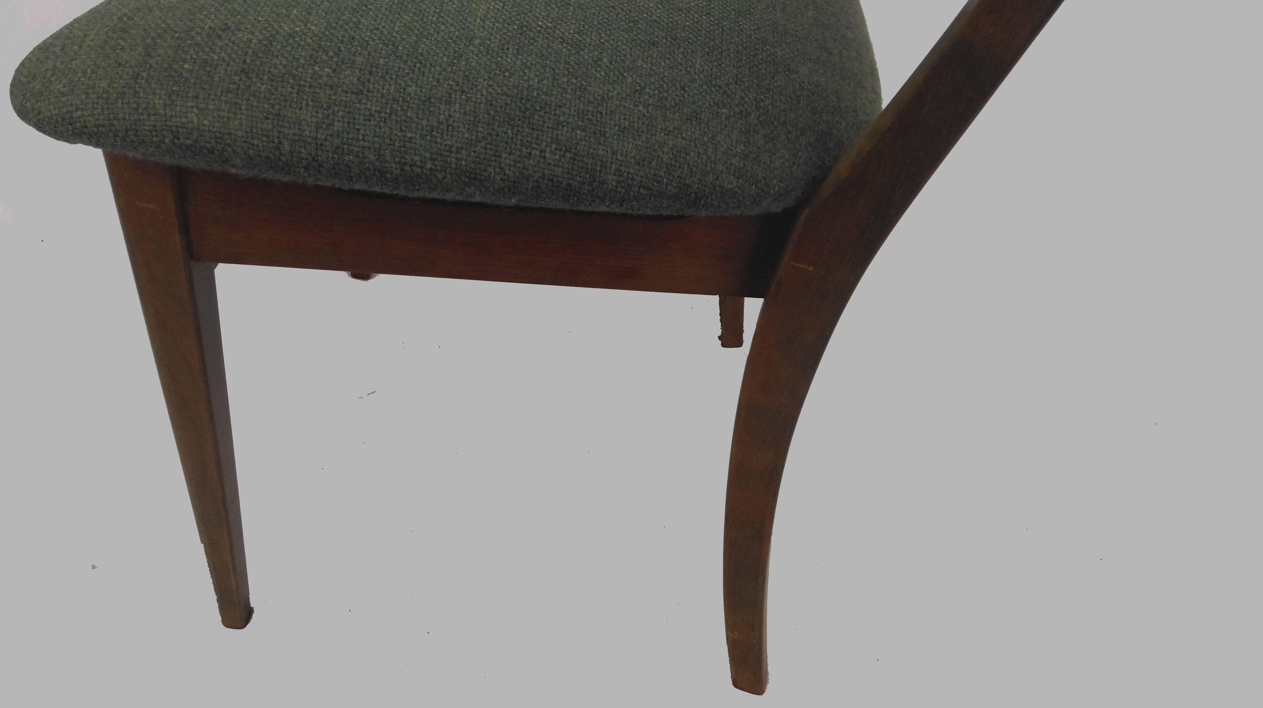 1940s Set of Two Danish Dining Chairs in Tanned Beech and Blue Fabric 5