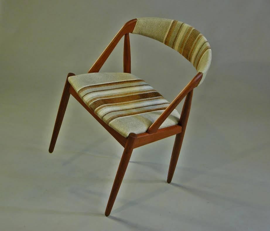 Danish 1960s Kai Kristiansen Set of Twelve Model 31 Dining Chairs in Teak