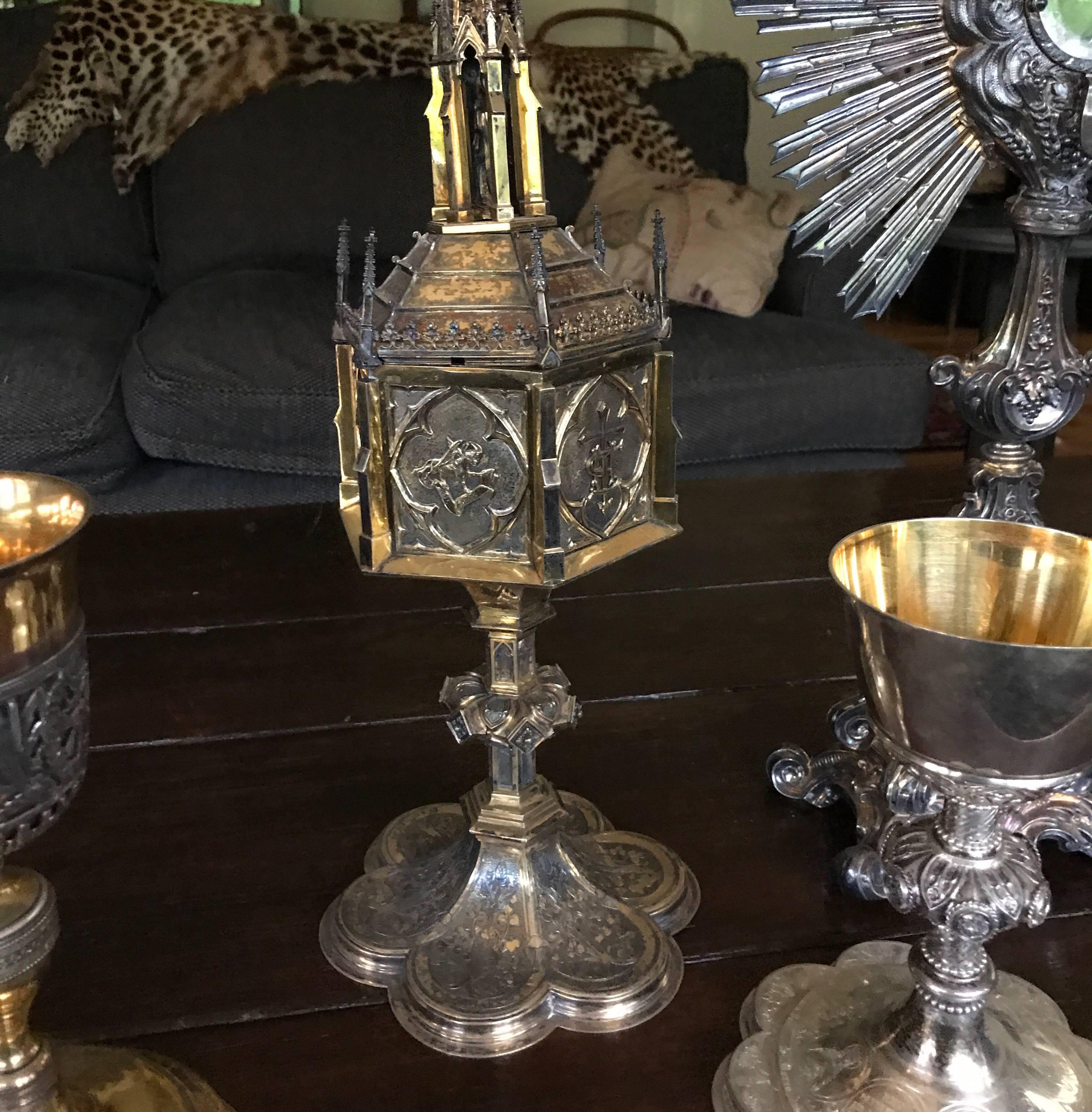 French Collection Monstrance Ciborium and Two Challices in Silver and Gold 19th Century