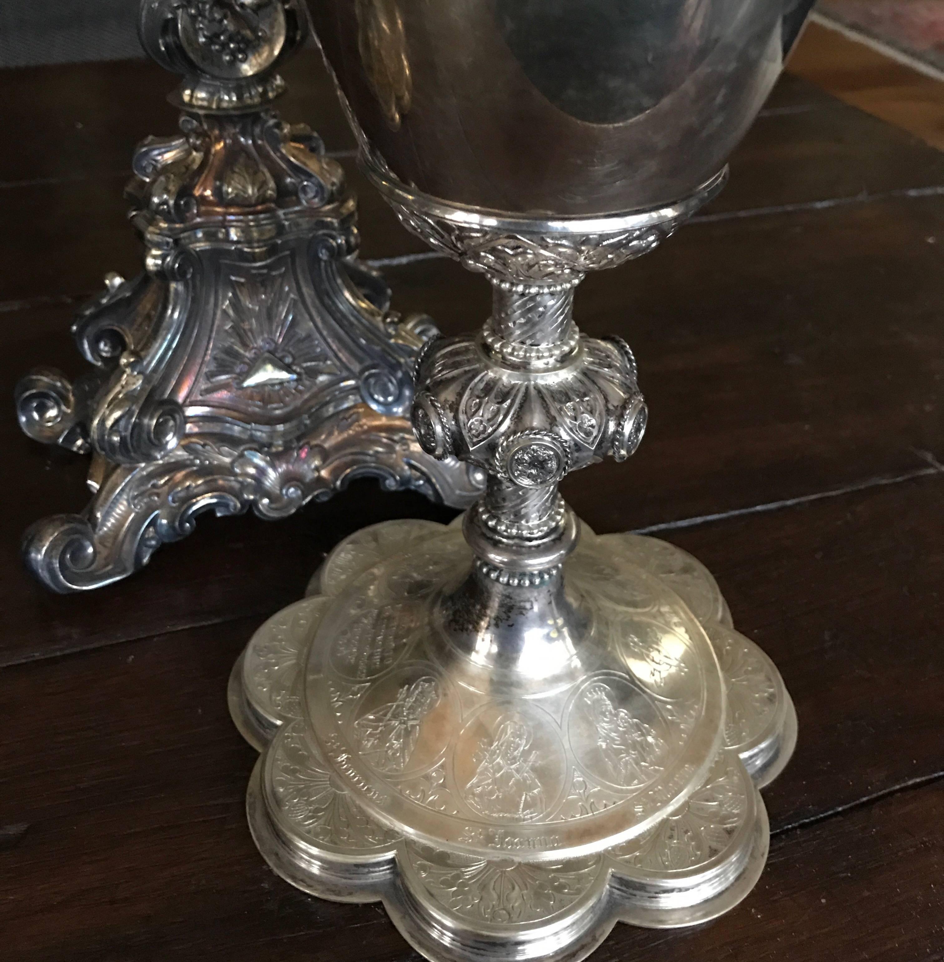 Collection Monstrance Ciborium and Two Challices in Silver and Gold 19th Century In Excellent Condition In Diest, Vlaams Brabant