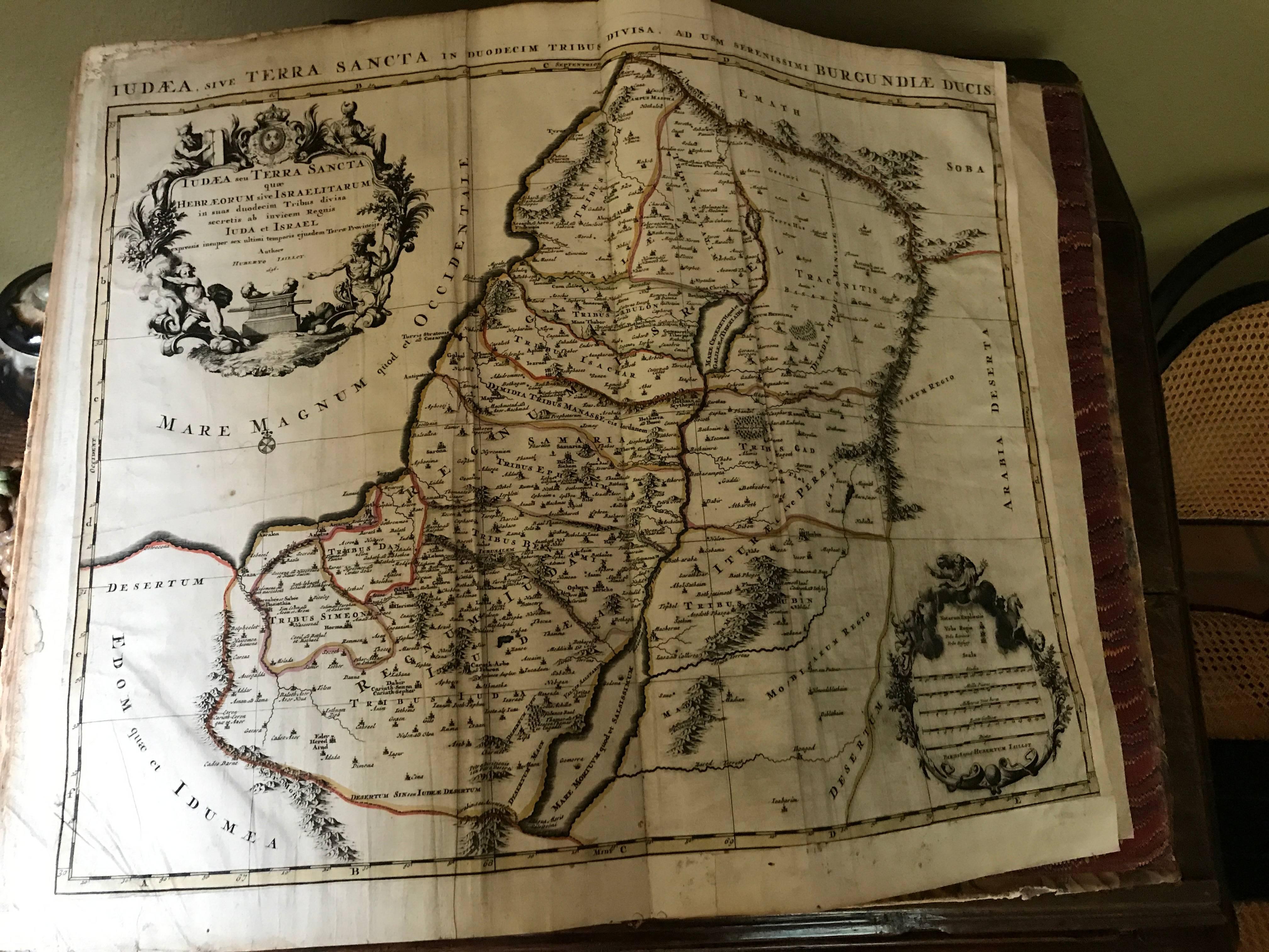 Papier Atlas Minor Du Monde Geographie du monde 1695 17ème siècle en couleur faite à la main en vente