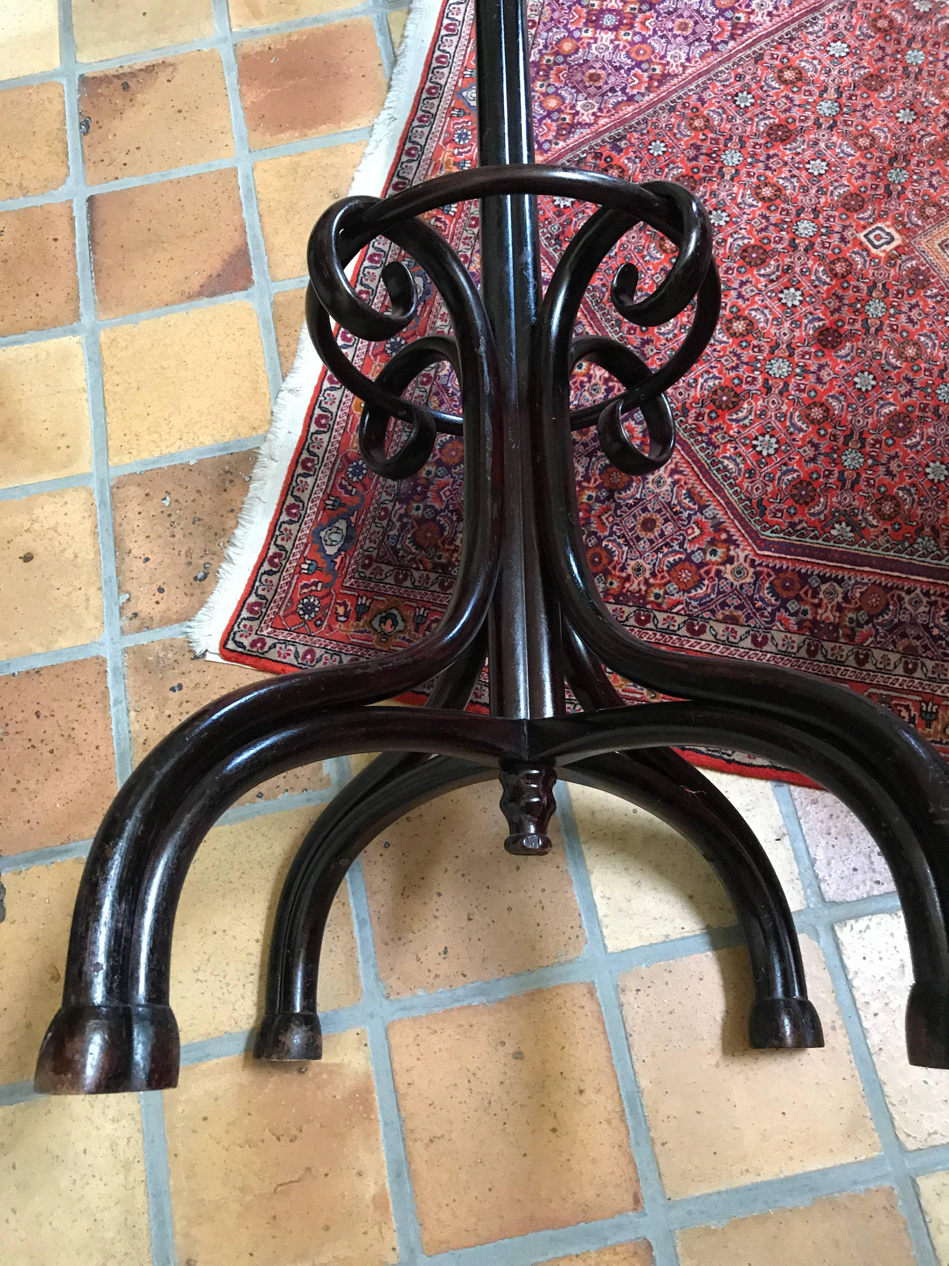 Hand-Crafted Thonet  bentwood Nr 1 Standing Coat and Umbrella Rack Kleiderstock, 1880