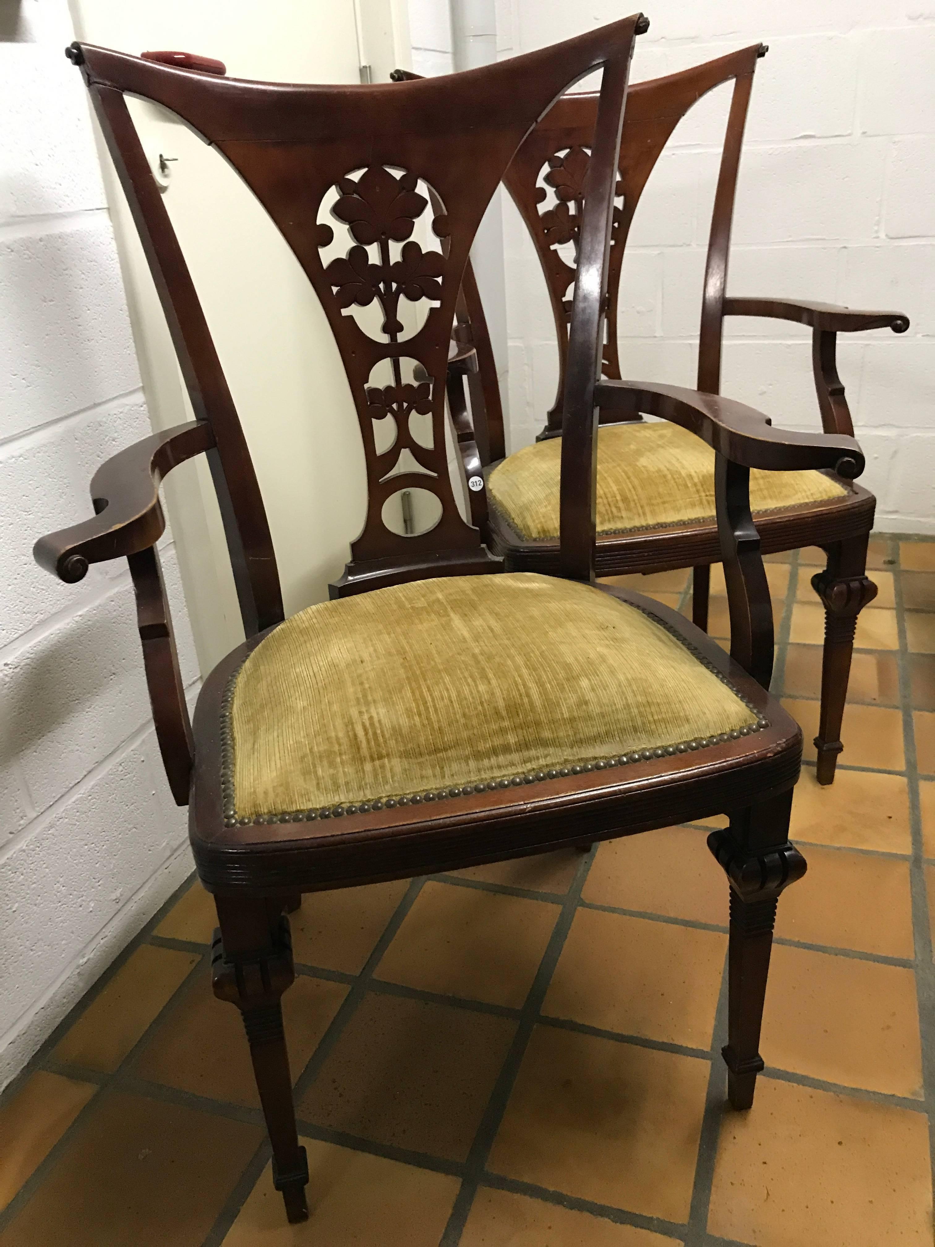 Thonet  bentwood Exceptional Rare Armchairs 1911-1915 Stamped Mahogany Colored In Excellent Condition For Sale In Diest, Vlaams Brabant