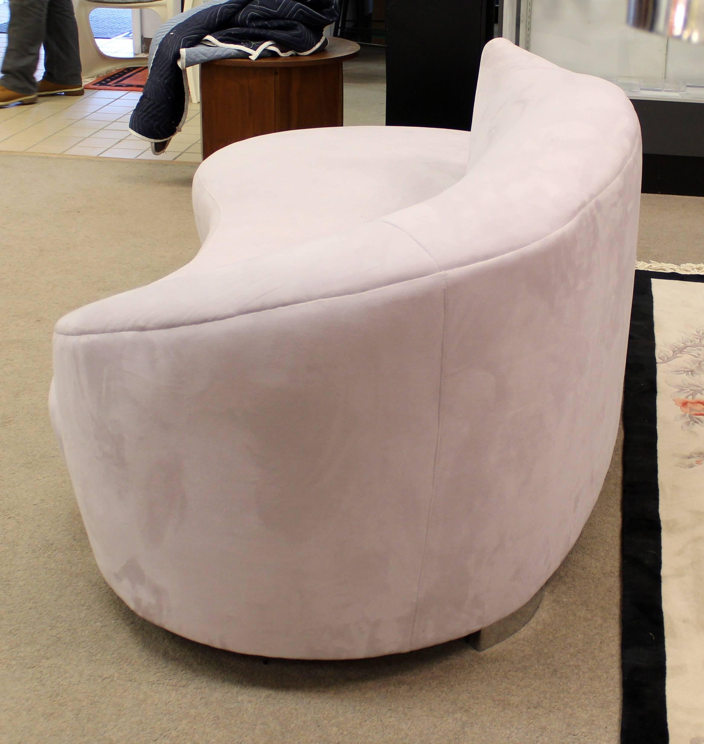 American Mid-Century Modern Vladimir Kagan Curved Cloud Sofa with Chrome Base