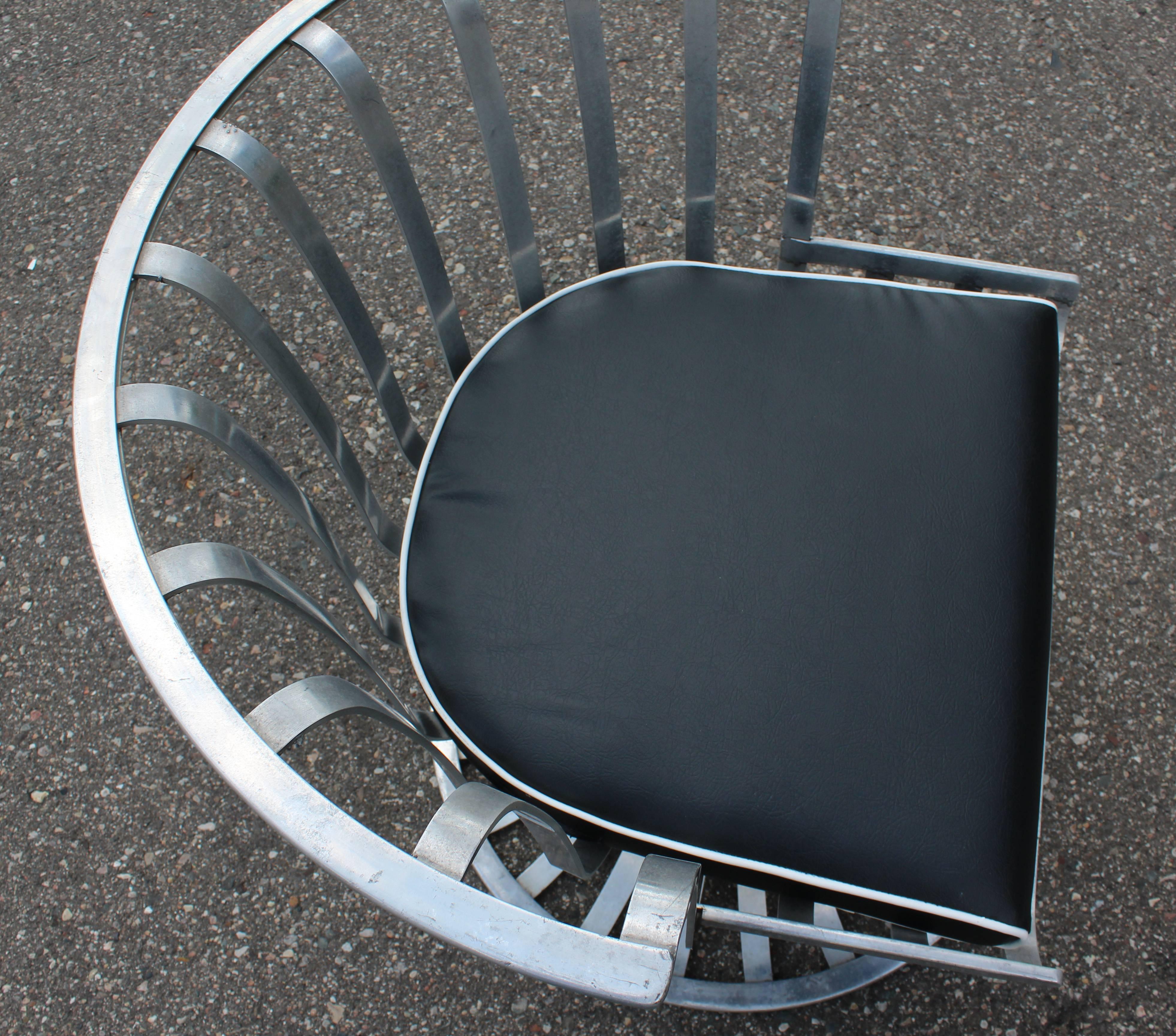 Mid-Century Modern Woodard Aluminum Spoke Patio Set Pair Chairs & Chaise Longue 4