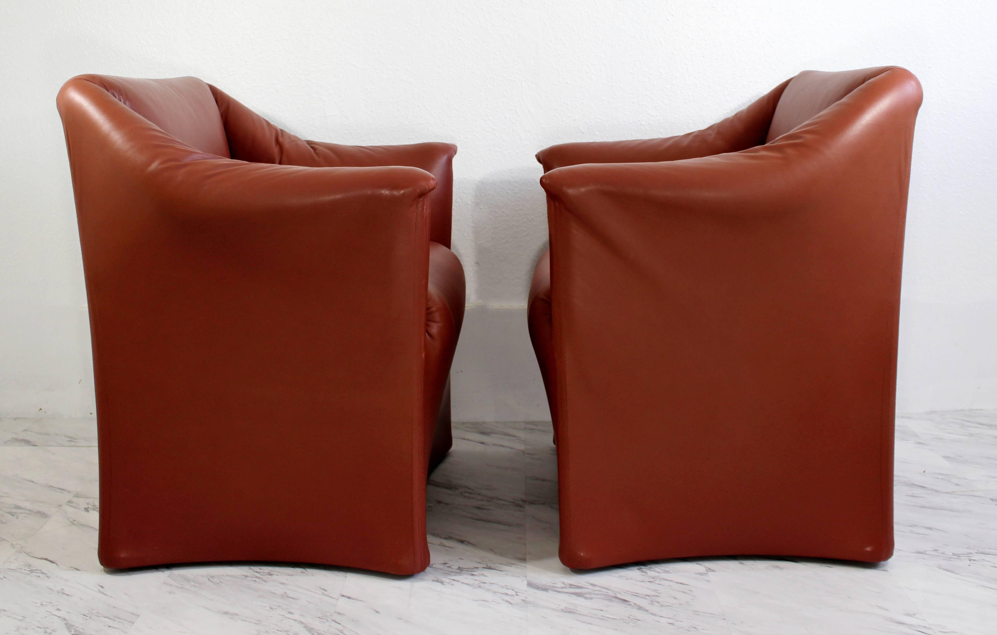 Italian Mid-Century Modern Pair Tentazione Leather Lounge Chairs by Bellini for Cassina