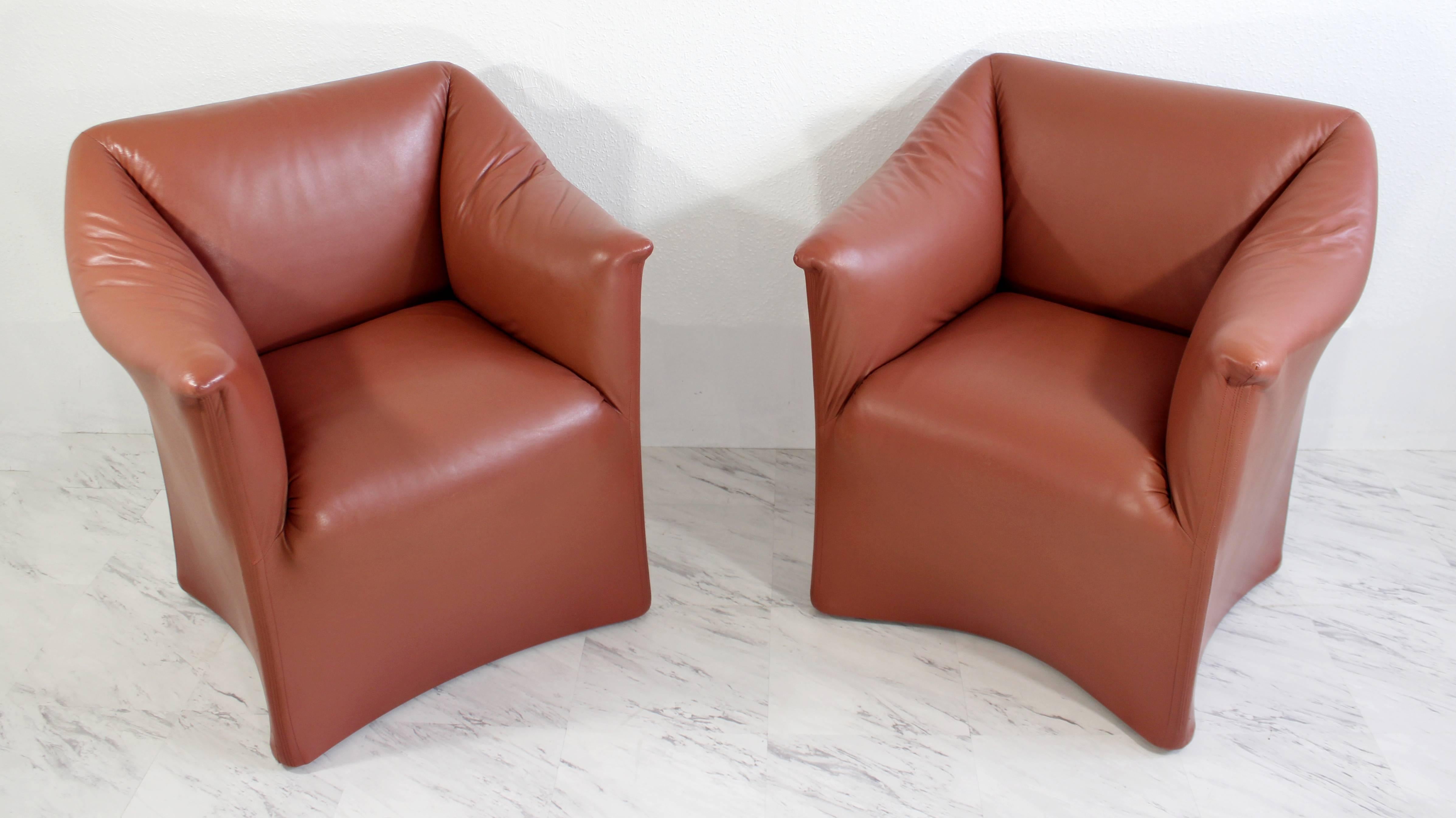 Mid-Century Modern Pair Tentazione Leather Lounge Chairs by Bellini for Cassina 1