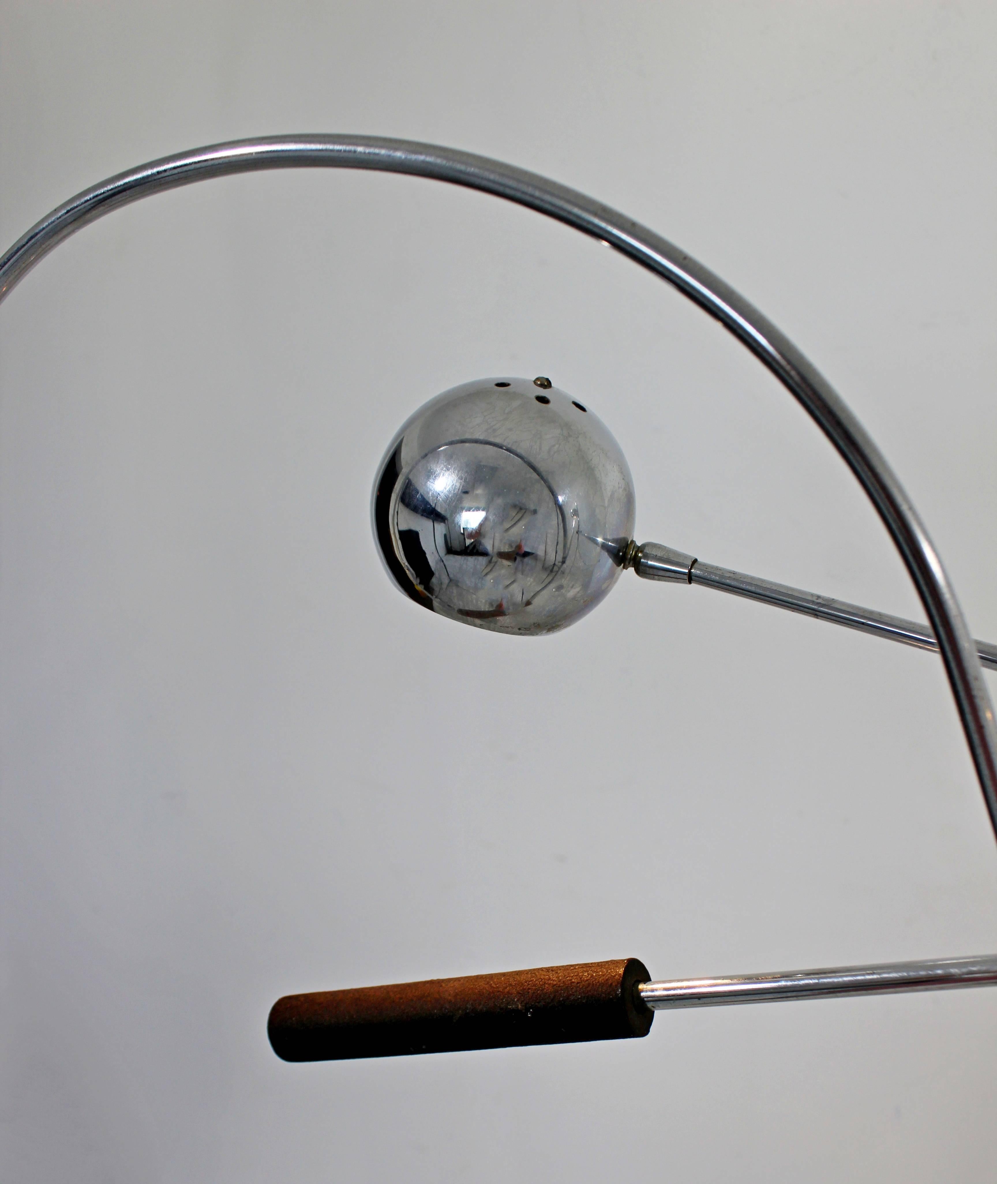 Mid-Century Modern Robert Sonneman Pair of Chrome Orbiter Arm Floor Lamps, 1960s 1